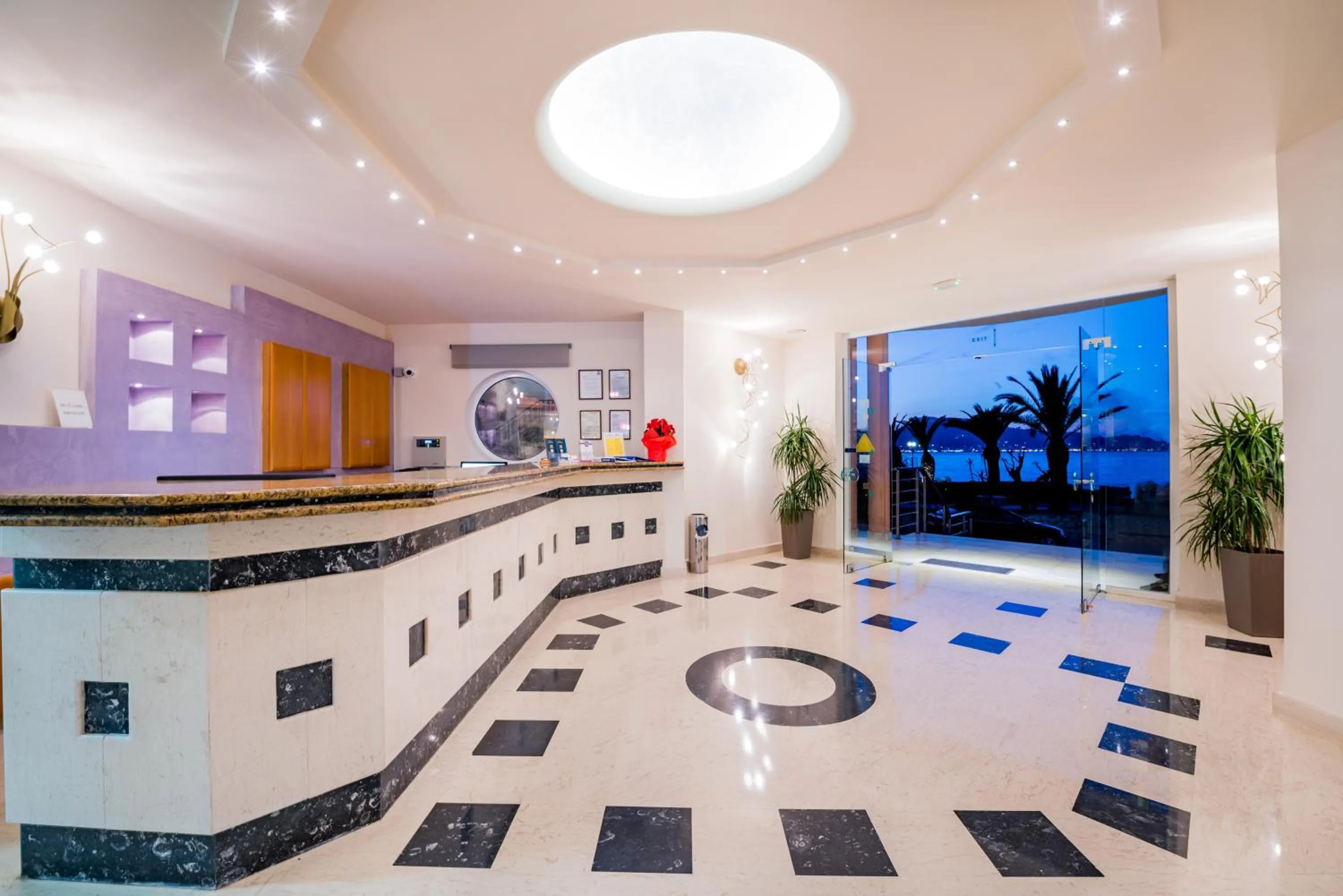 Lobby or reception in Xenos Kamara Beach