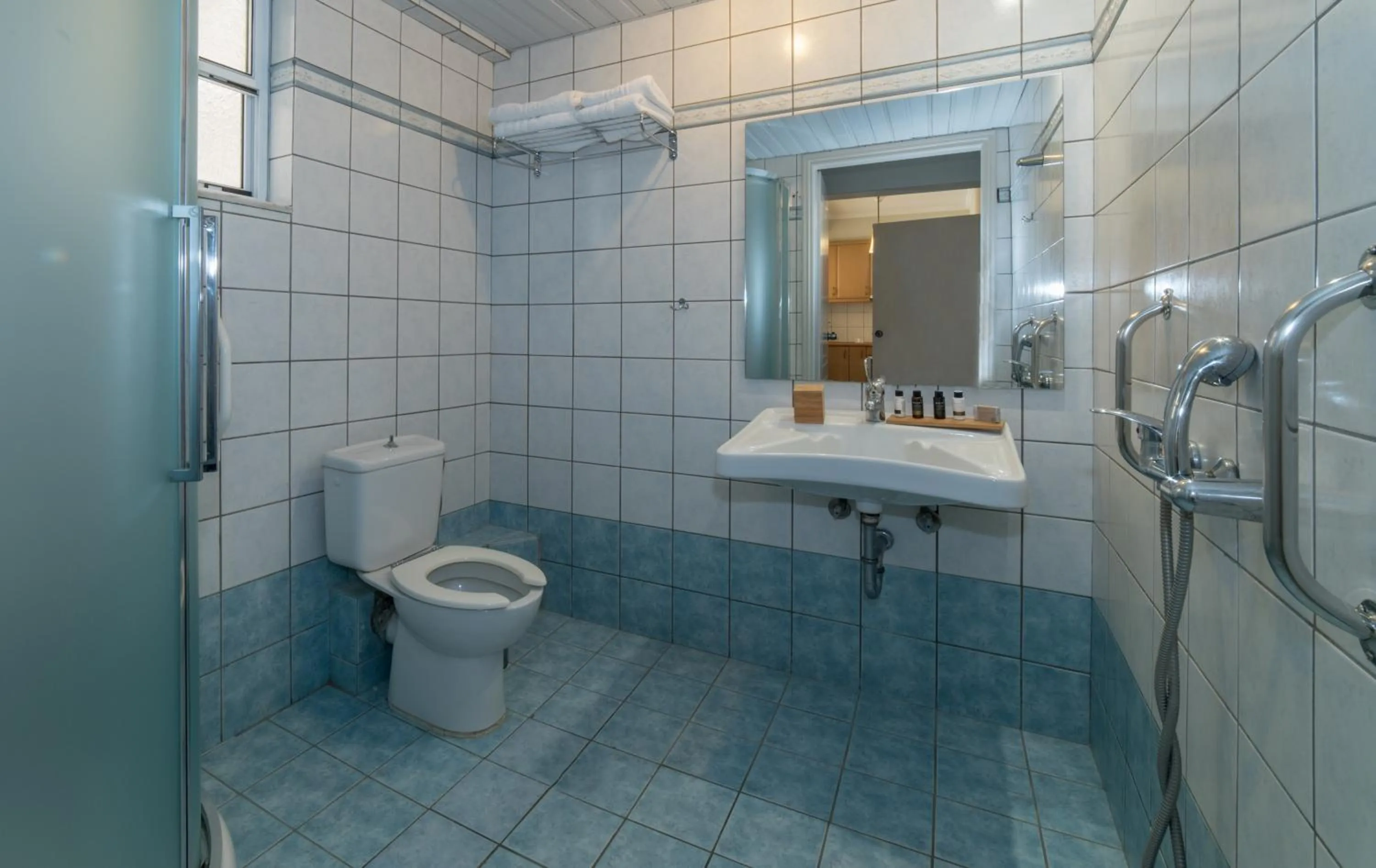 Bathroom in Xenos Kamara Beach