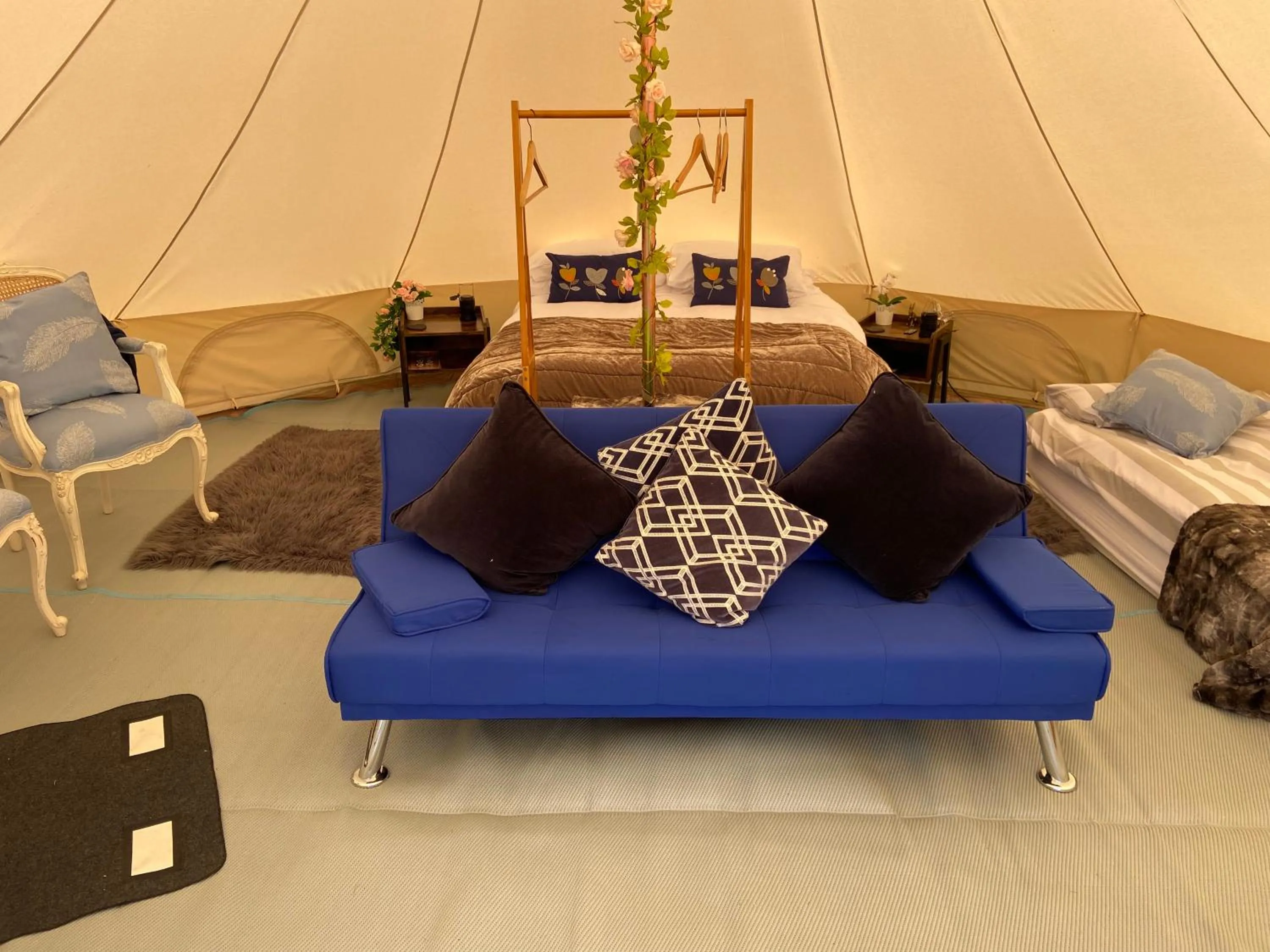 Tilleys Glamping at Quex