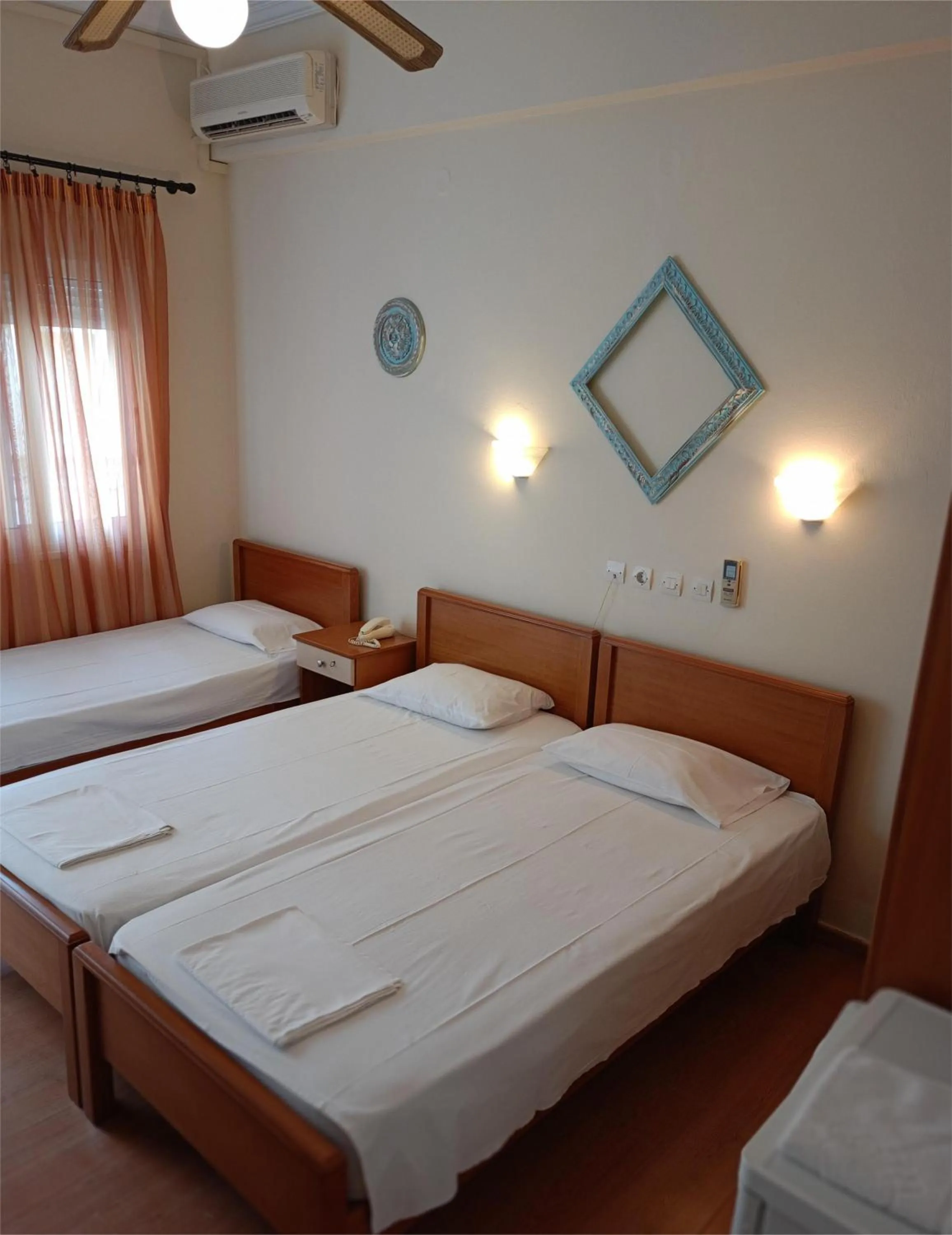 Bedroom, Bed in Efstratios Hotel