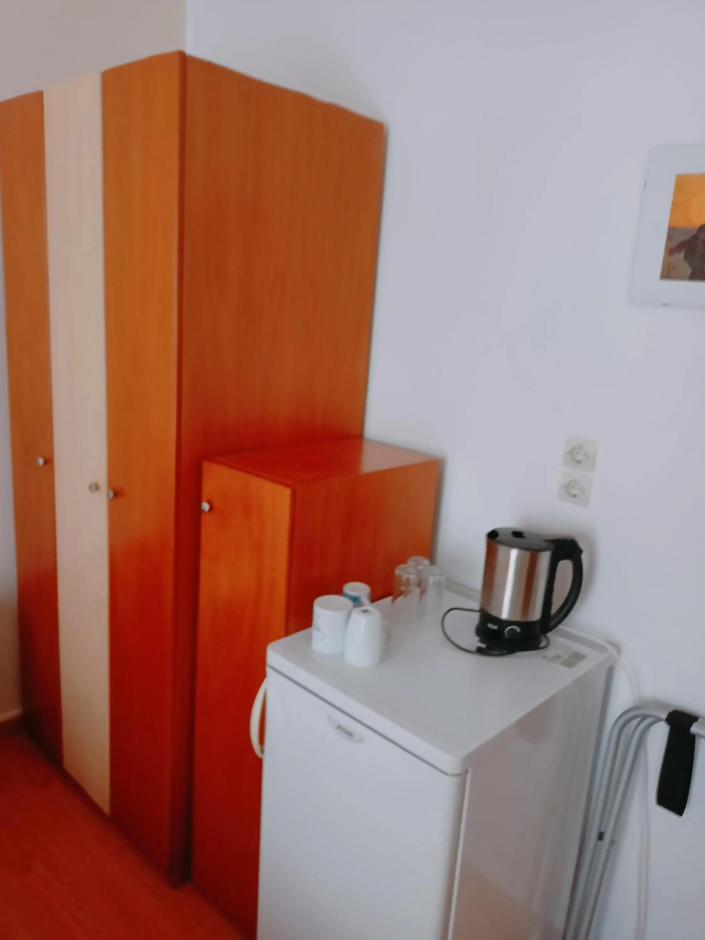 Coffee/tea facilities in Efstratios Hotel