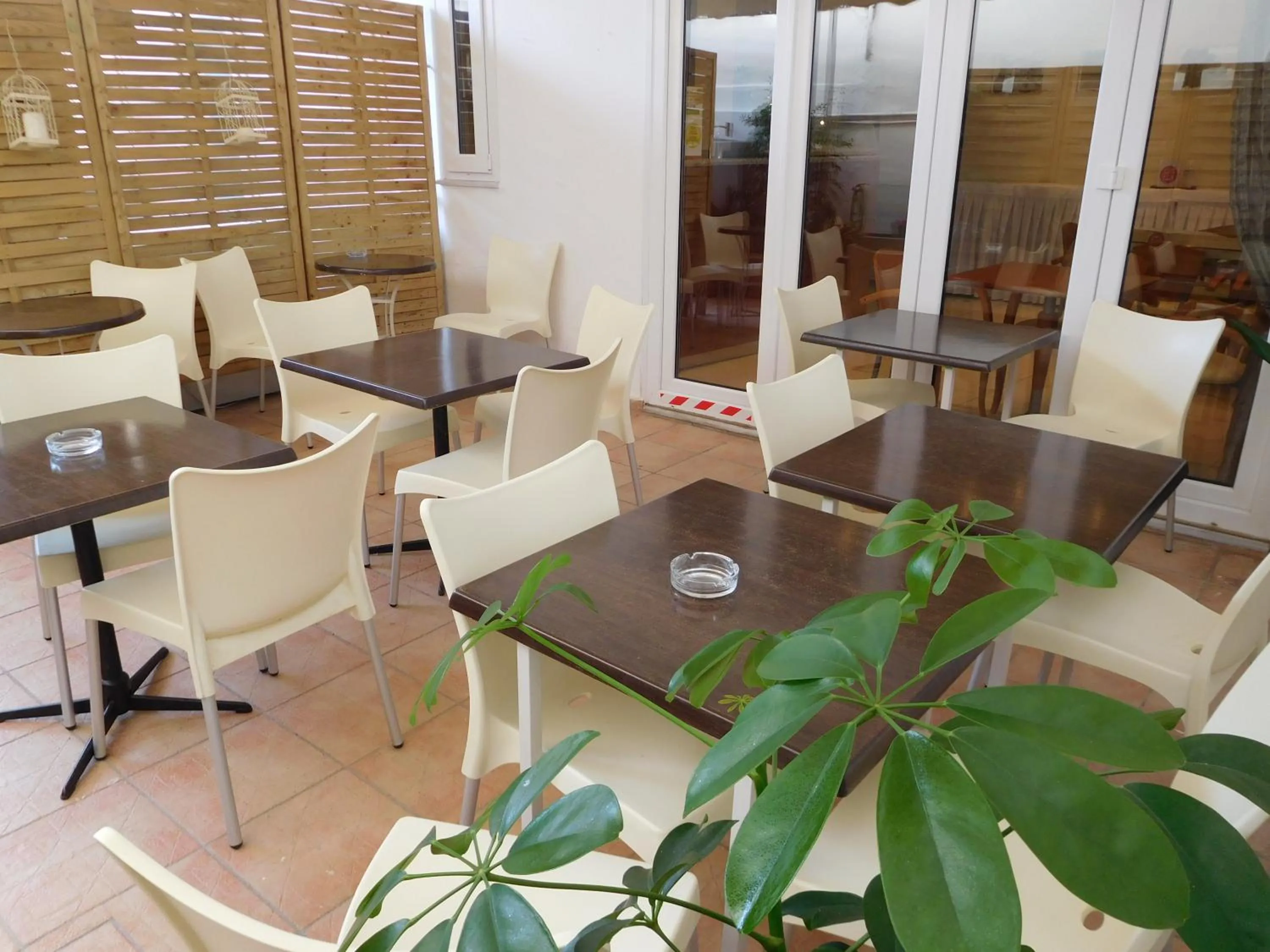 Garden in Efstratios Hotel