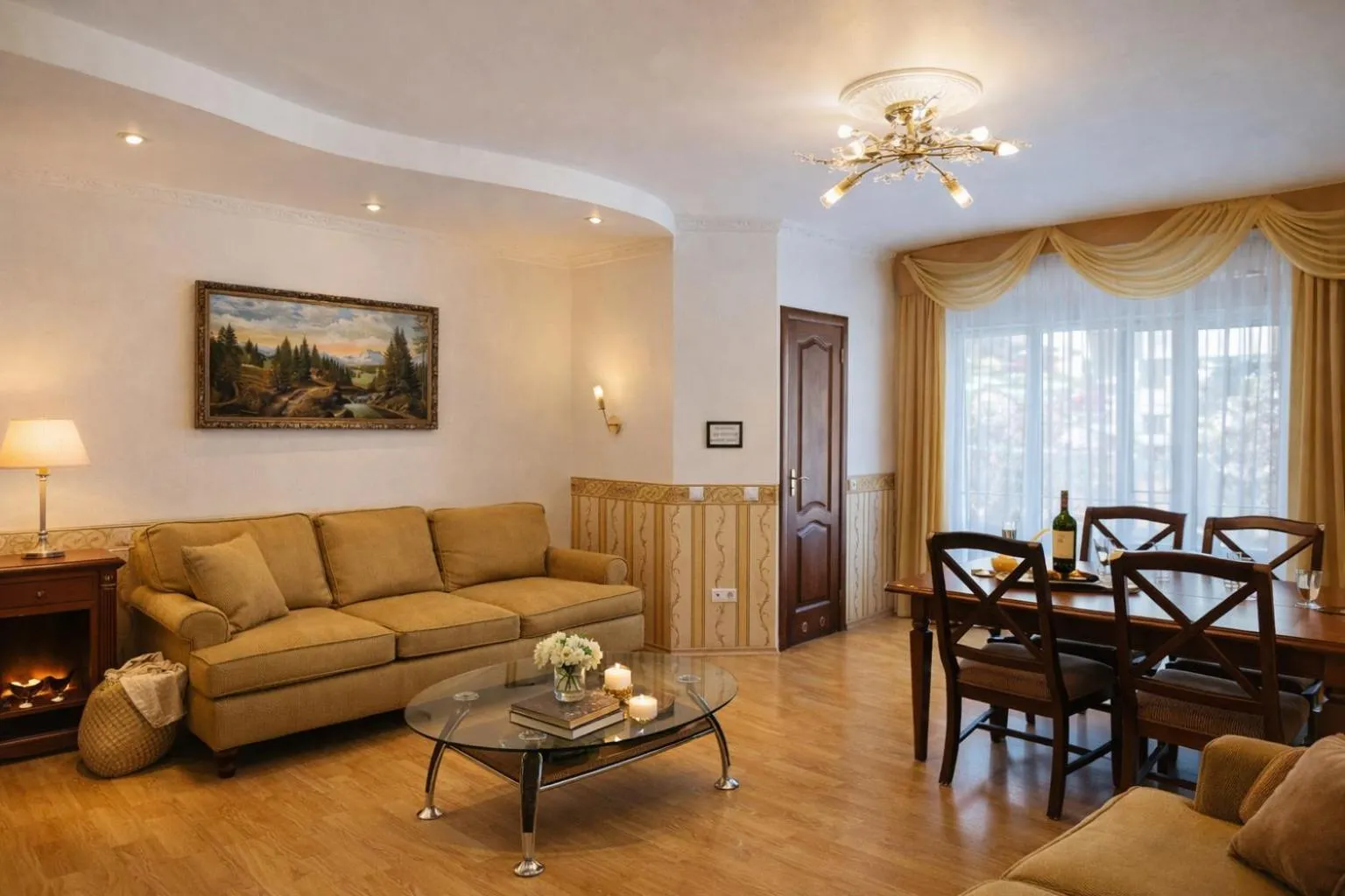 Gusarskiy Hotel and Apartment