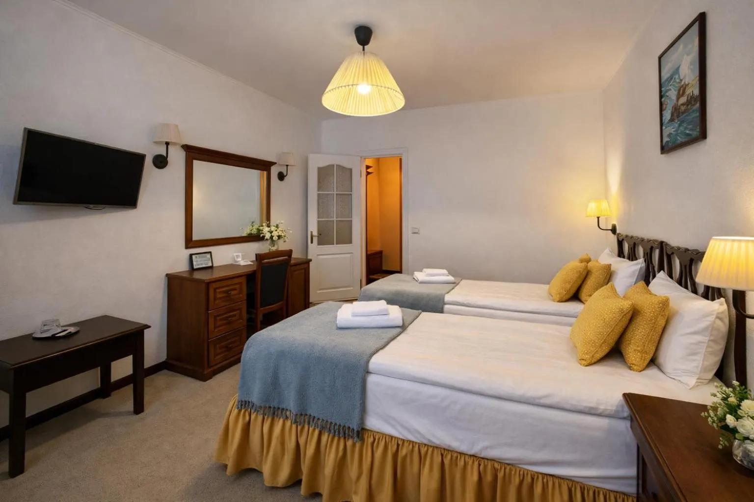 Bed in Gusarskiy Hotel and Apartment