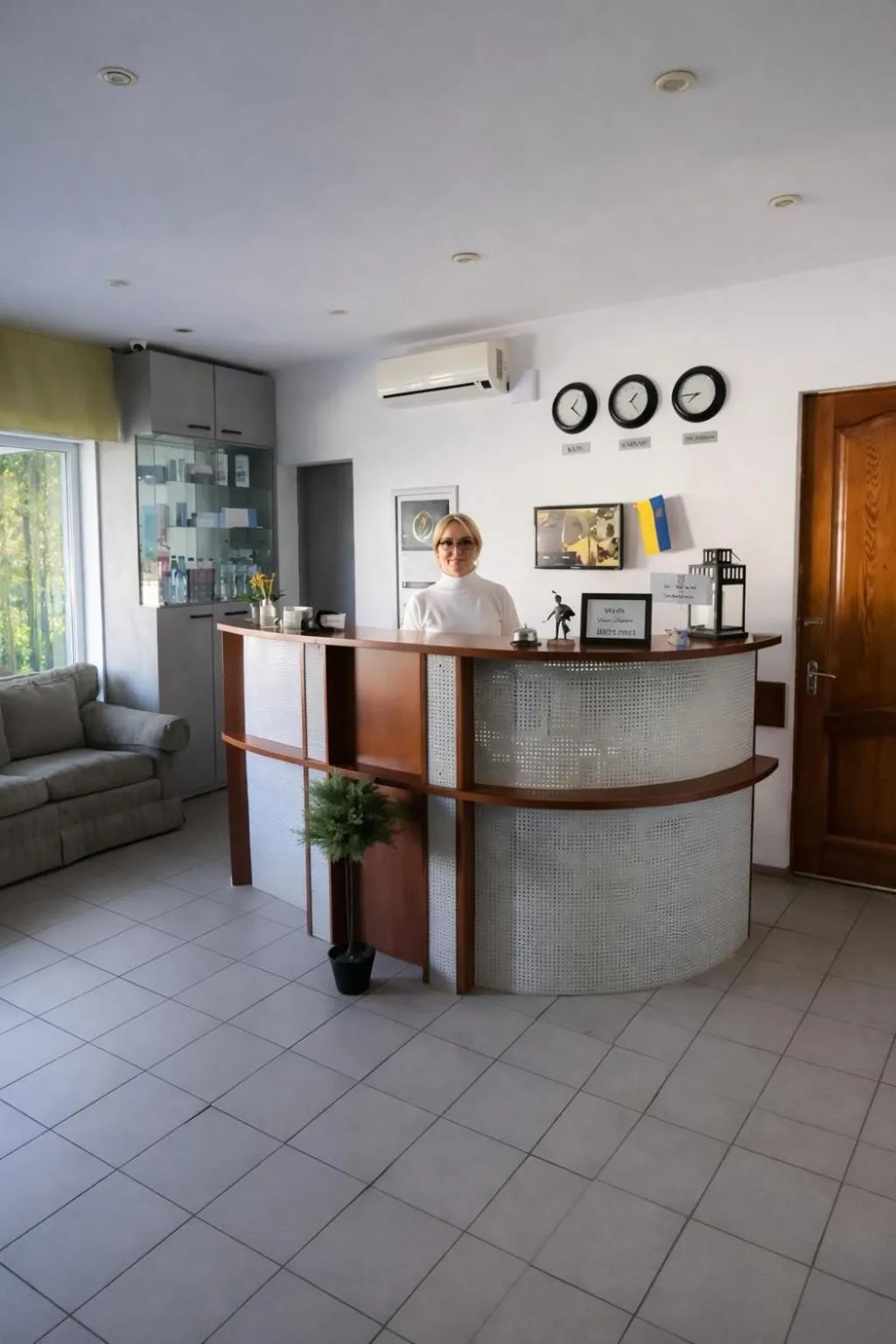 Gusarskiy Hotel and Apartment