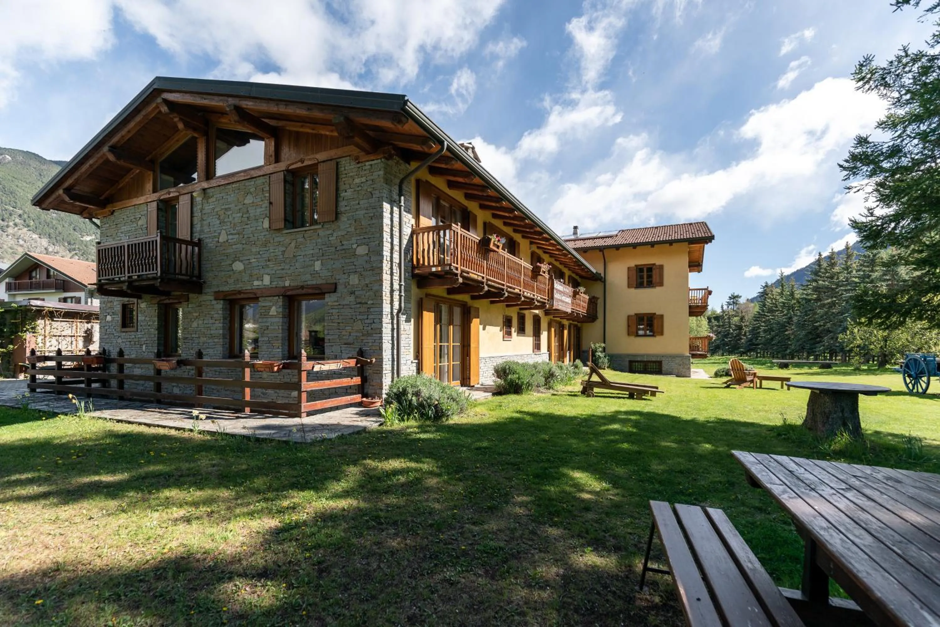 Residence Cascina Genzianella