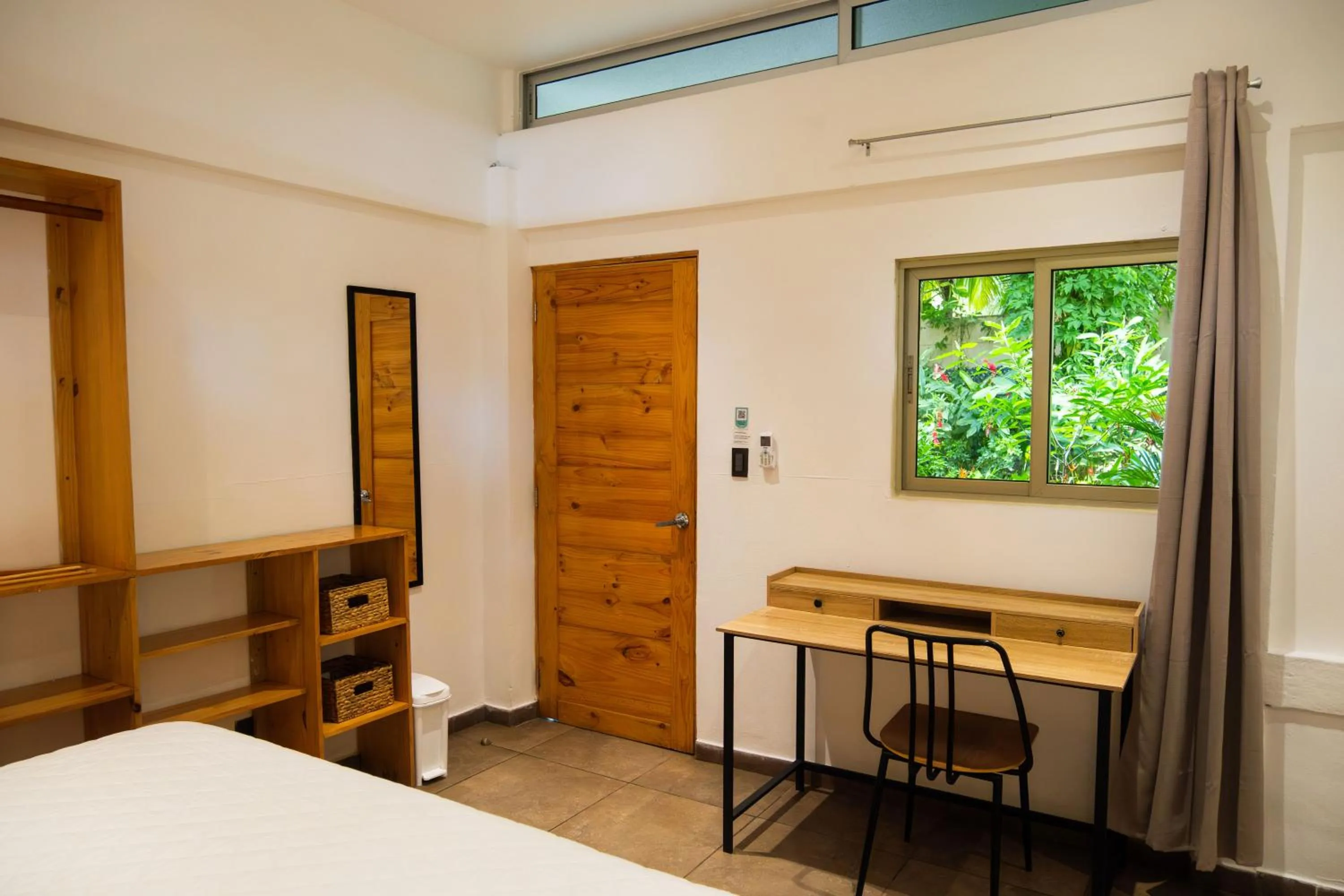 Photo of the whole room, Bed in Hotel Michanti