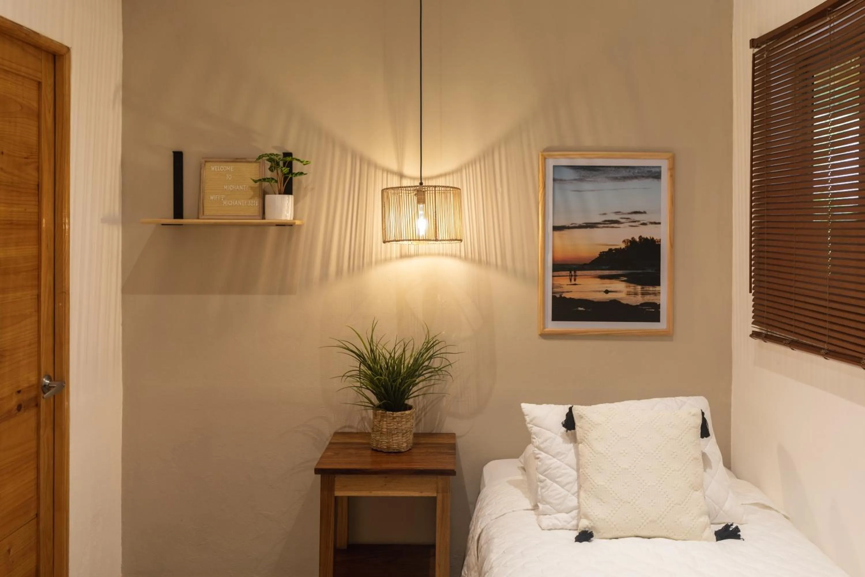 Bedroom, Bed in Hotel Michanti