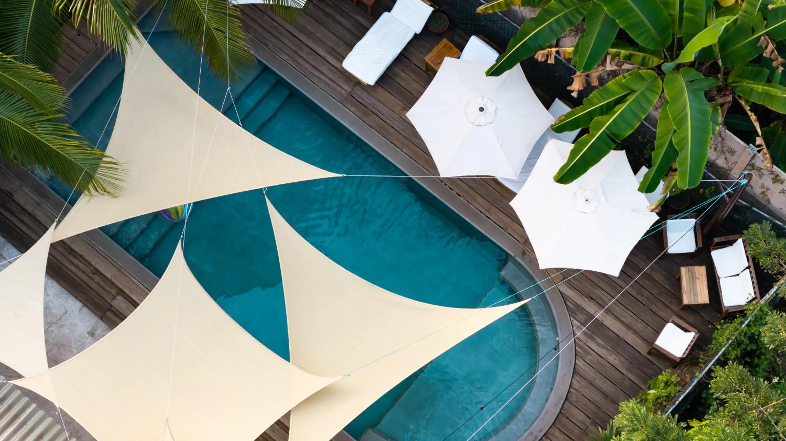 Day in Hotel Michanti