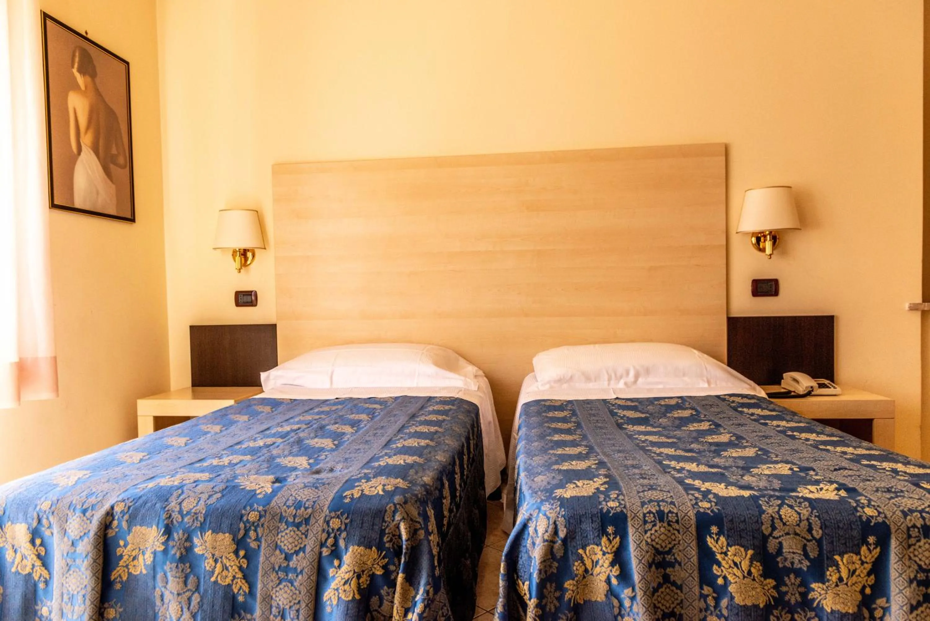 Bed in Hotel Dei Pini