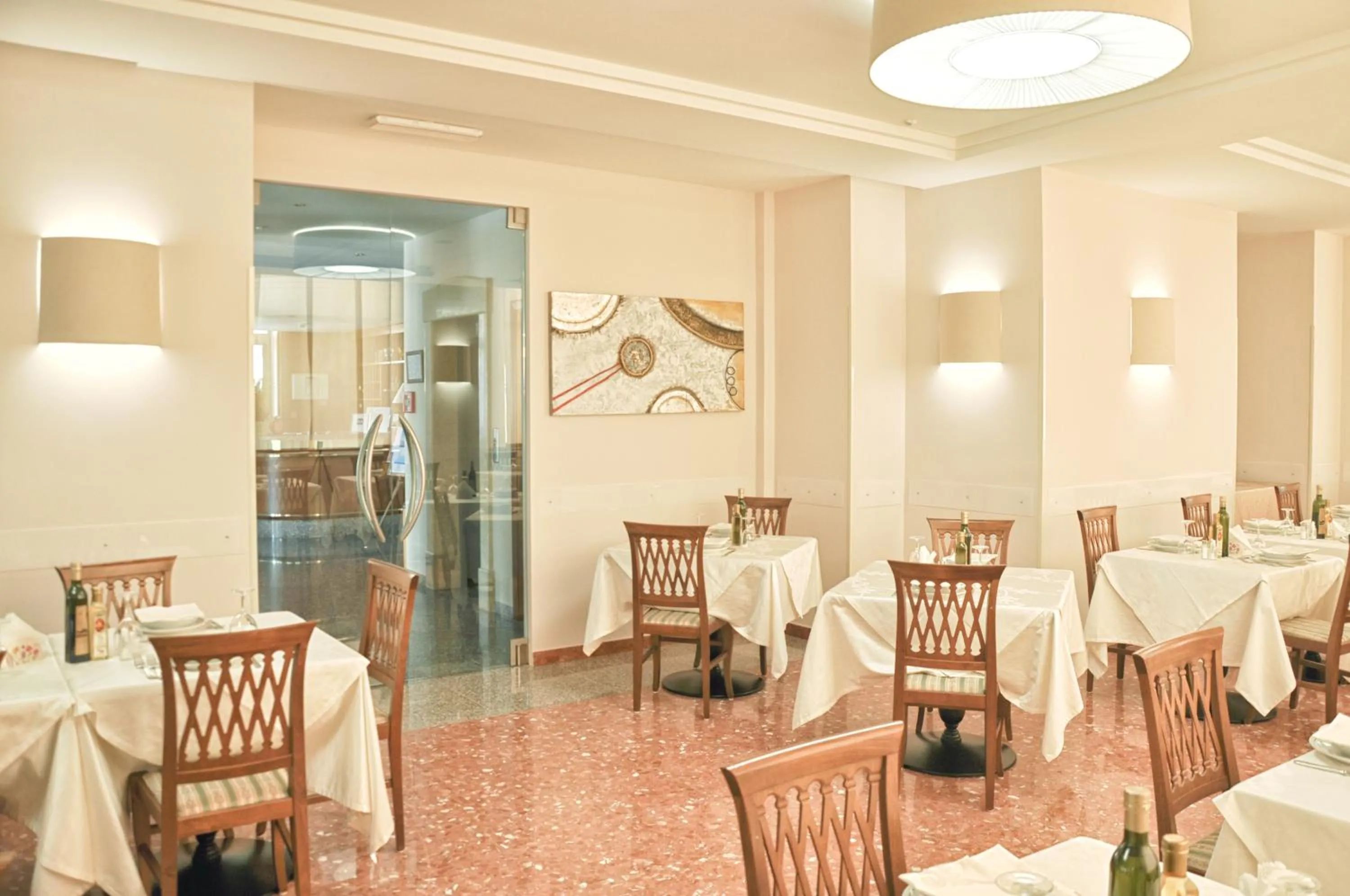 Restaurant/places to eat in Hotel Dei Pini