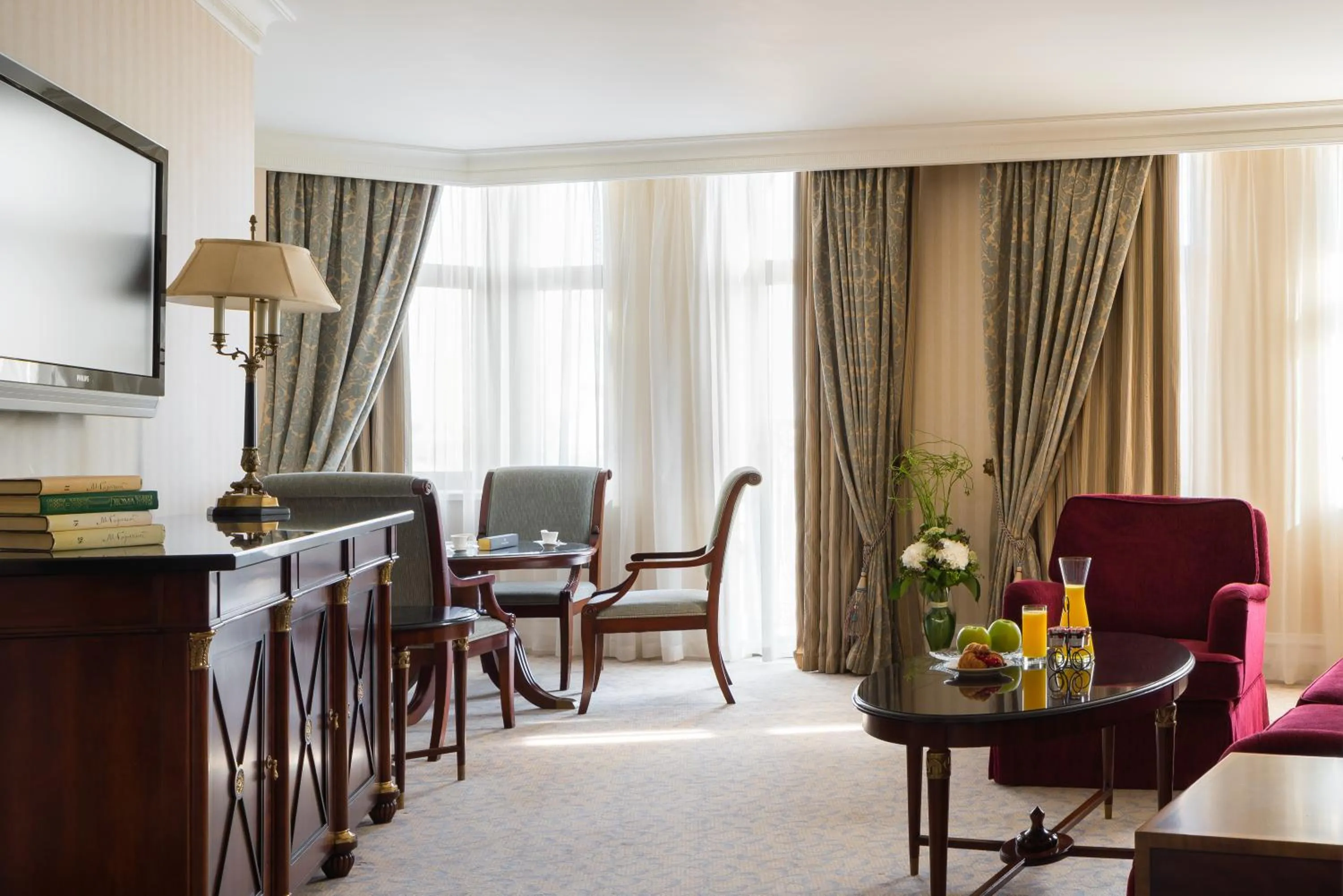 Living room in InterContinental - Kyiv by IHG