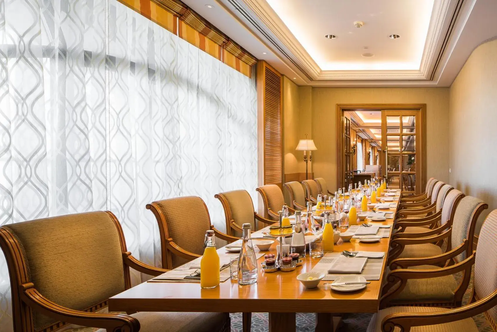 Restaurant/places to eat in InterContinental - Kyiv by IHG Restaurant/places to eat in InterContinental - Kyiv by IHG