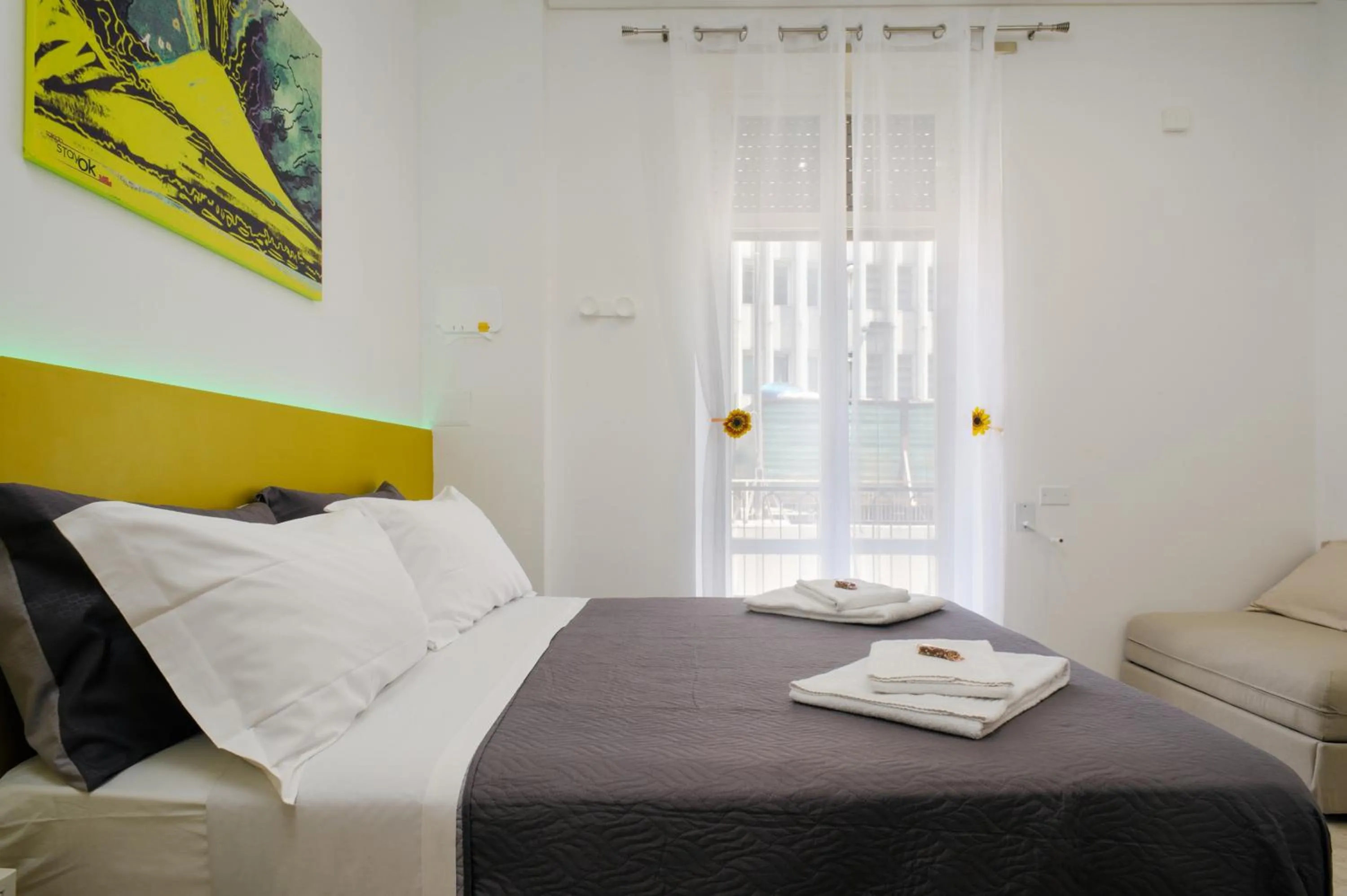 Bed in Toledo Stay OK