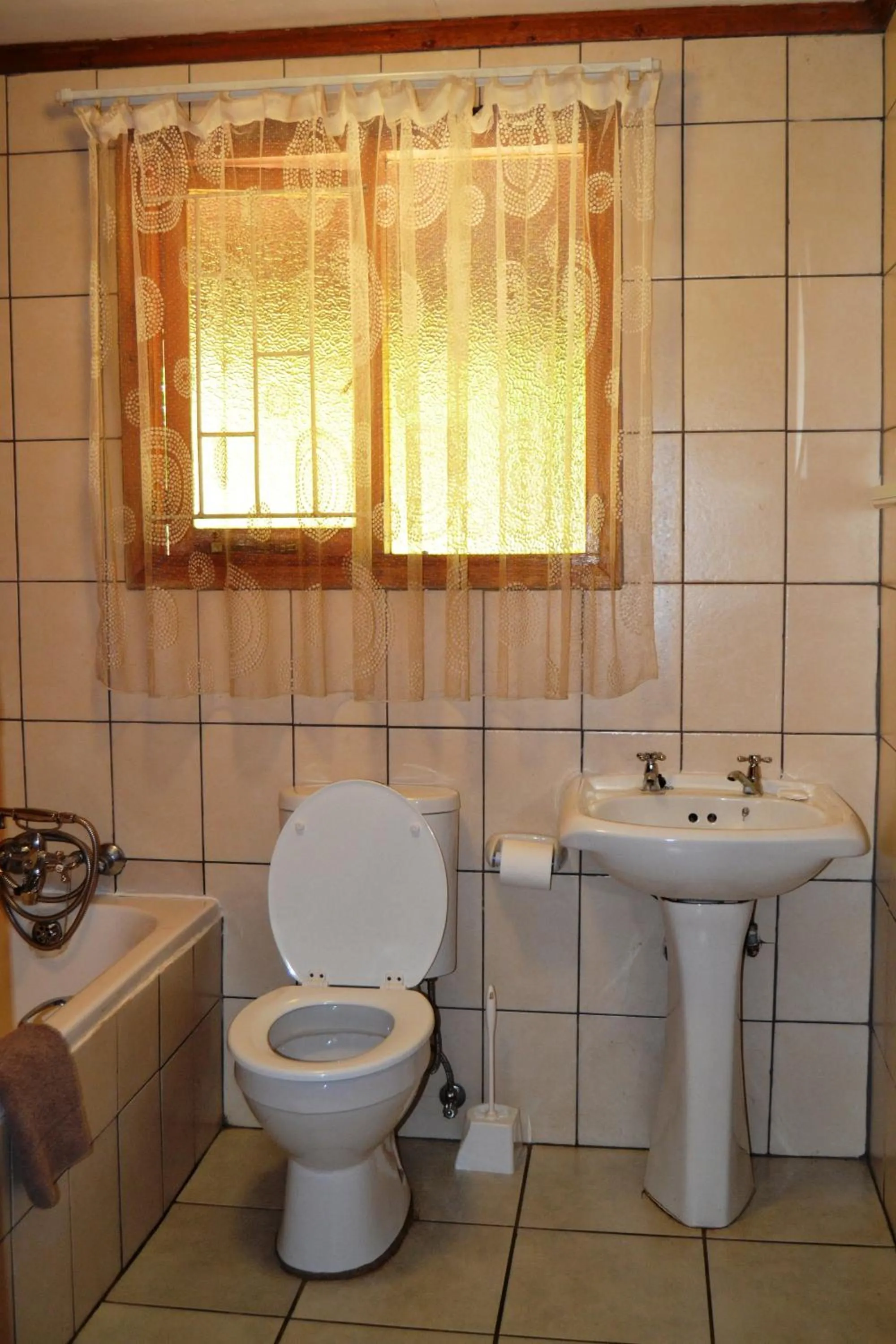 Bathroom in Log Cabin & Settlers Village