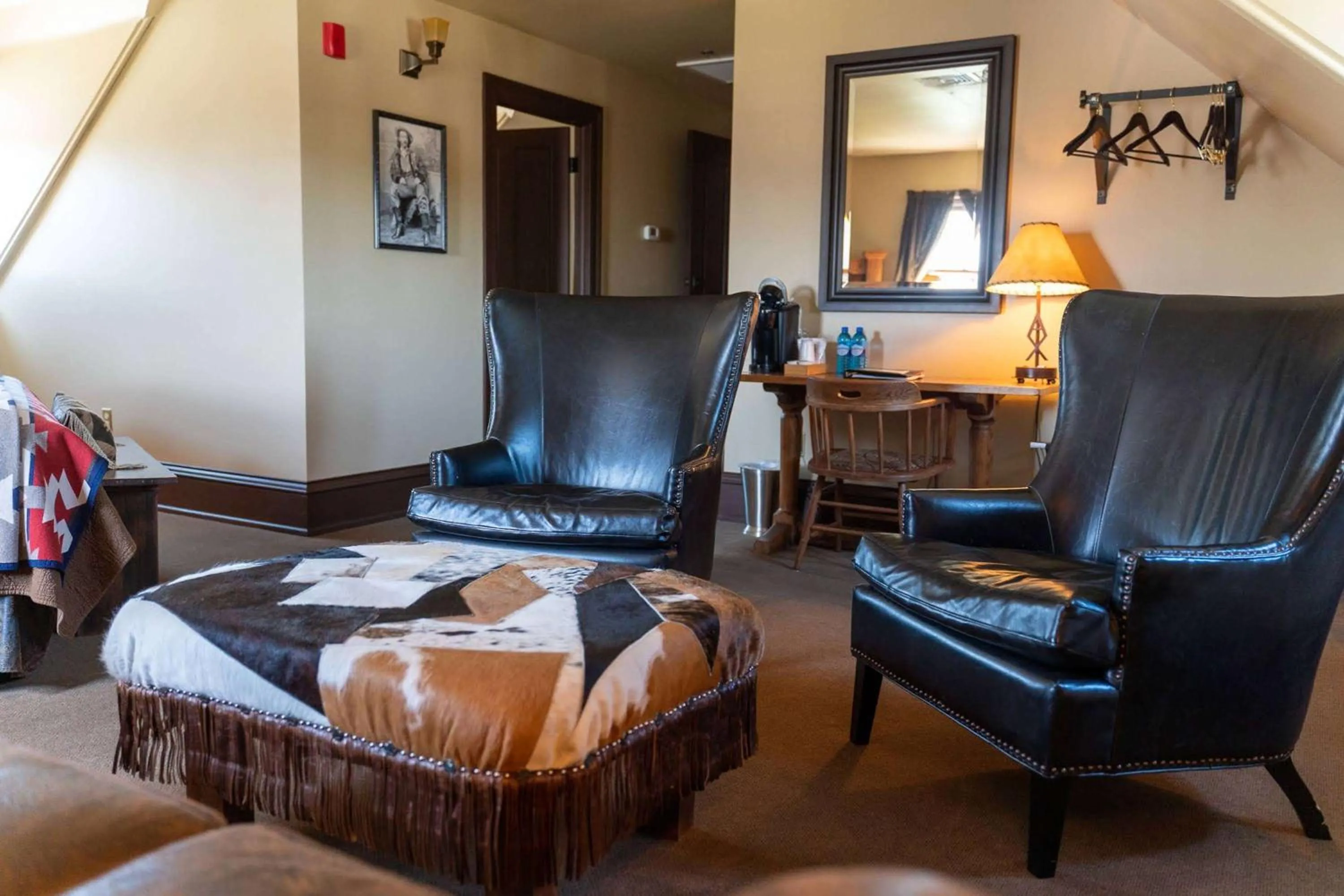 Bedroom in Sheridan Inn - Best Western Signature Collection