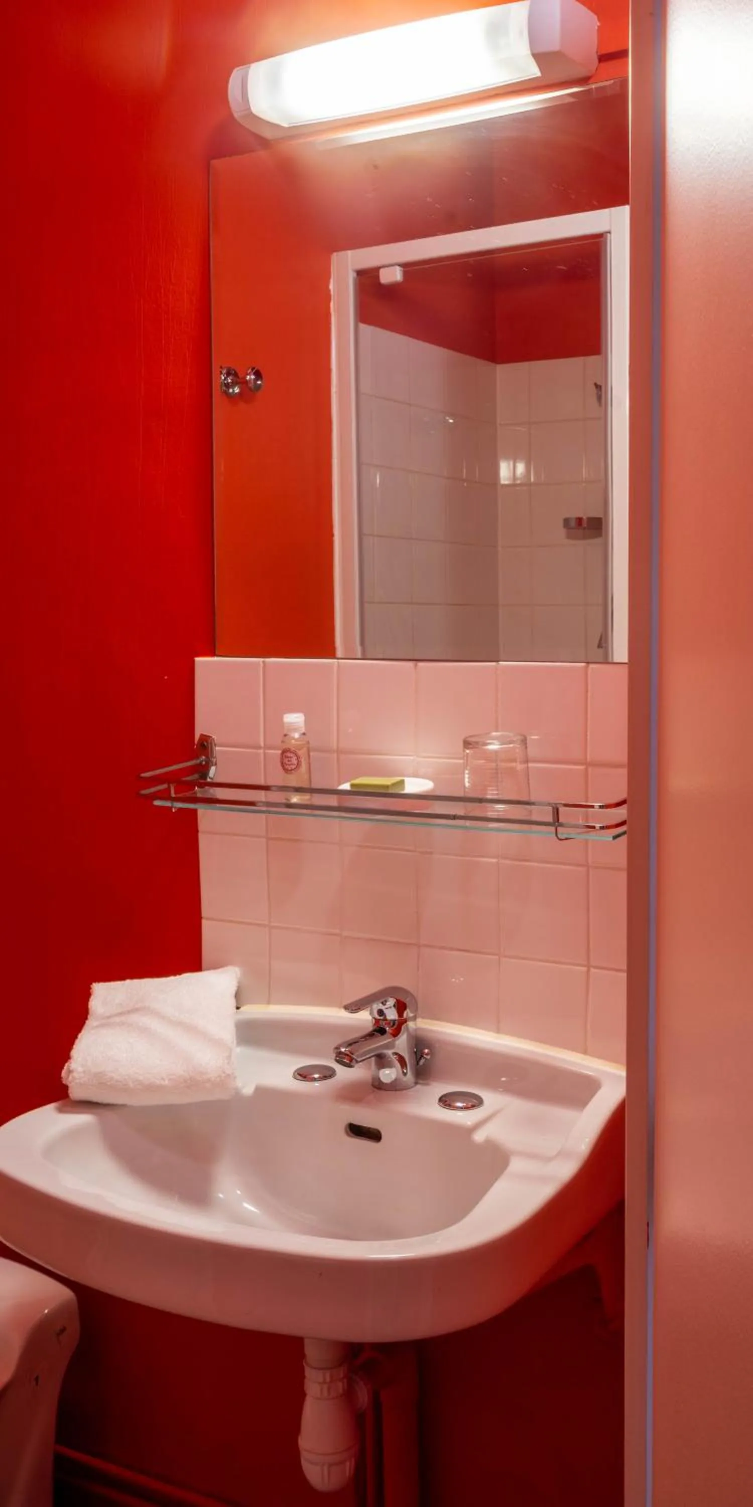 Bathroom in Hotel Auberge des Remparts