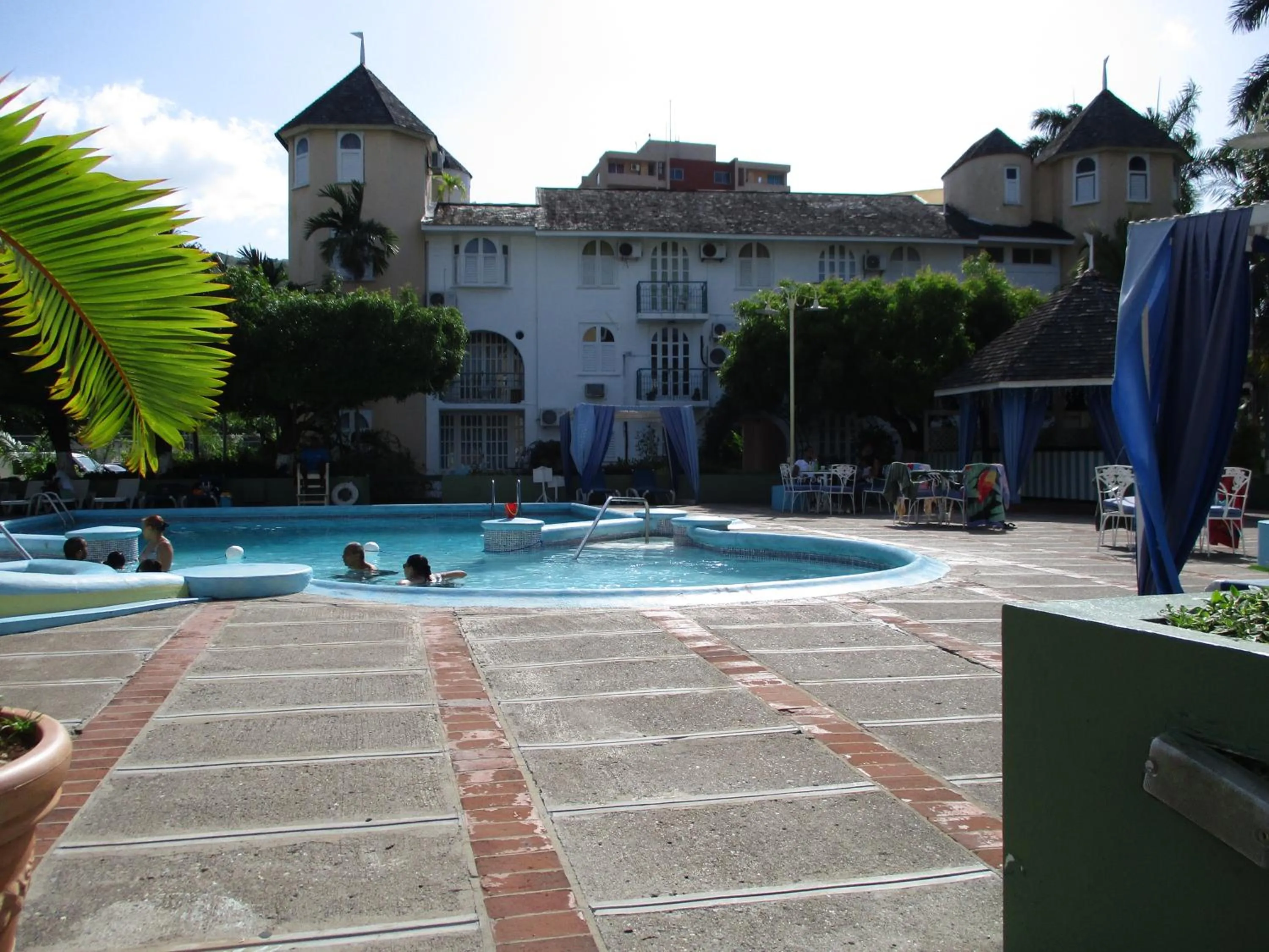 Pool view in Sunnyview at Sandcastles