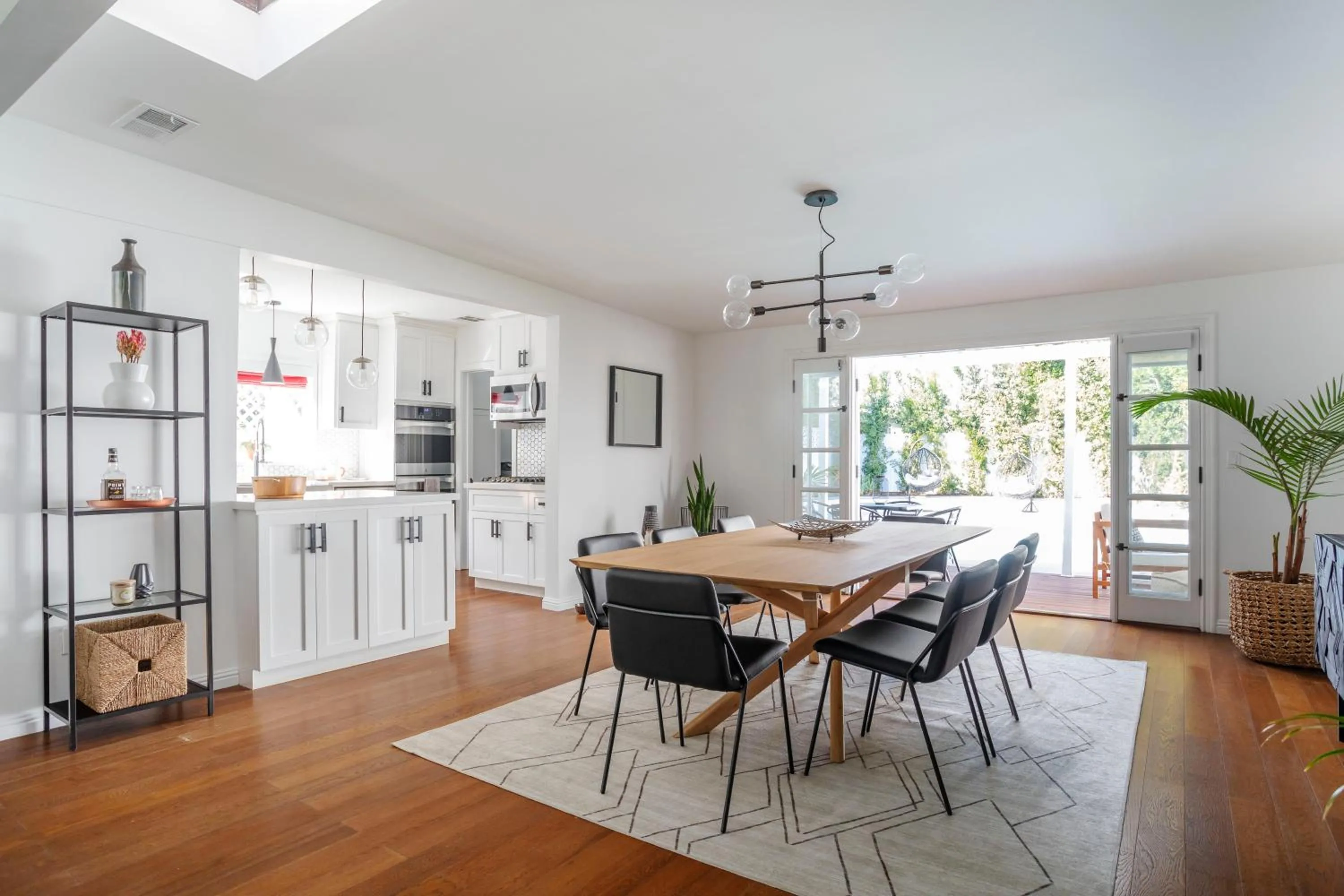 Kitchen or kitchenette in Enchanting Sherman Oaks Home With Pool permit #HSR two five zero zero 3222