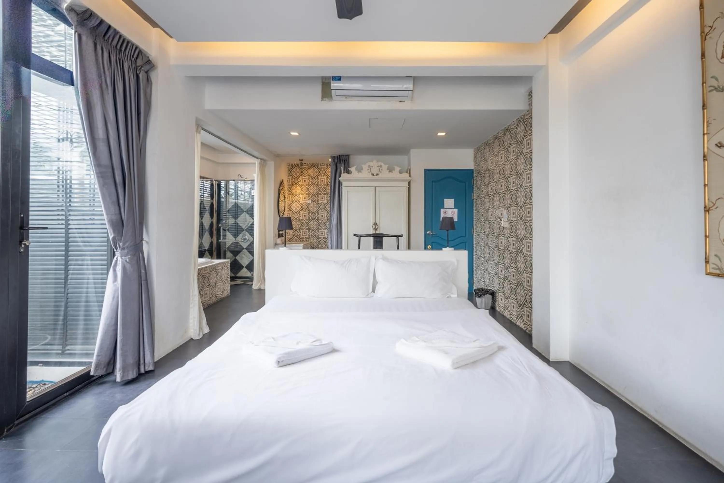 Bed in See Sea Villa Phuket SHA