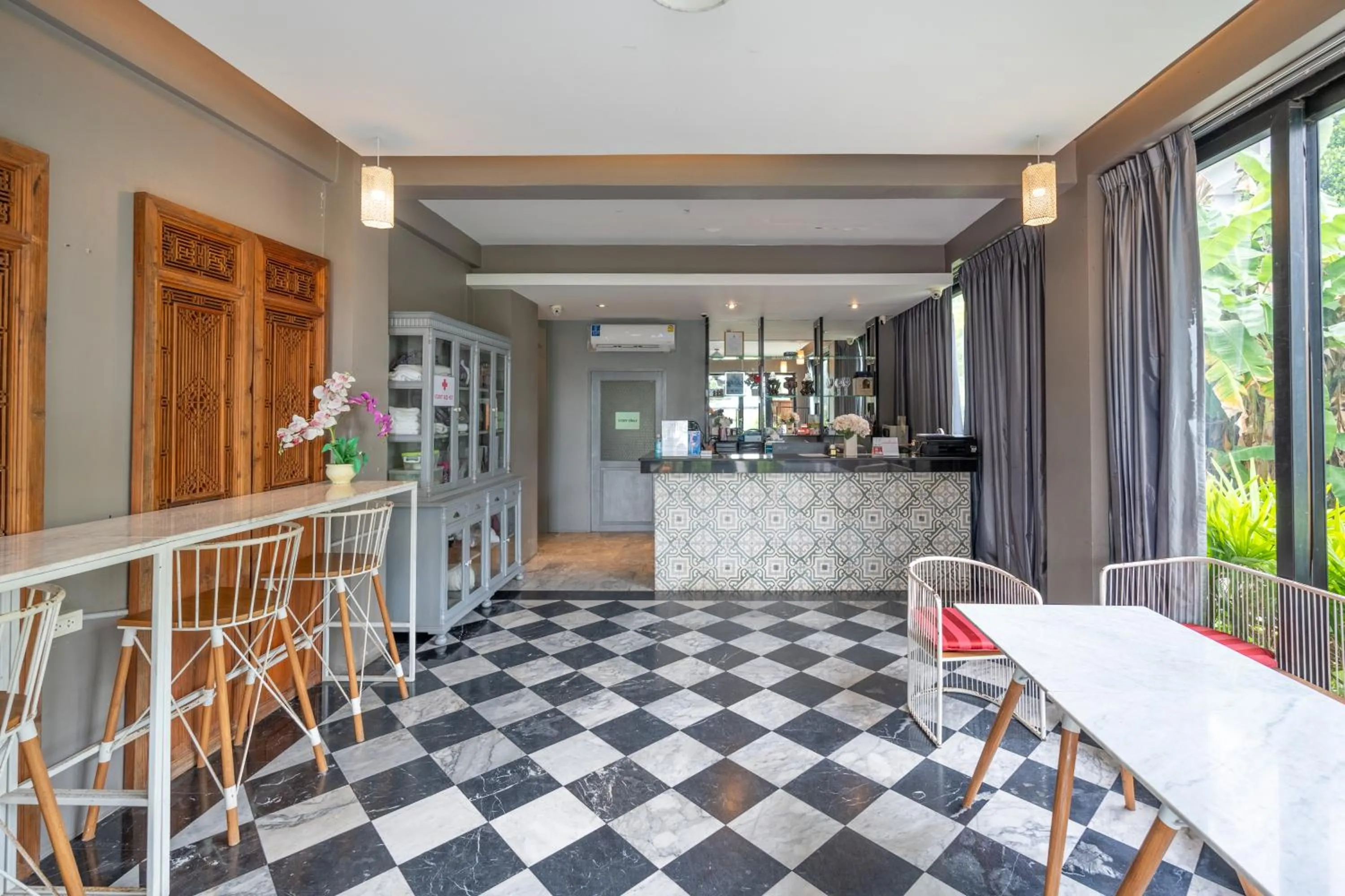 Lobby or reception in See Sea Villa Phuket SHA