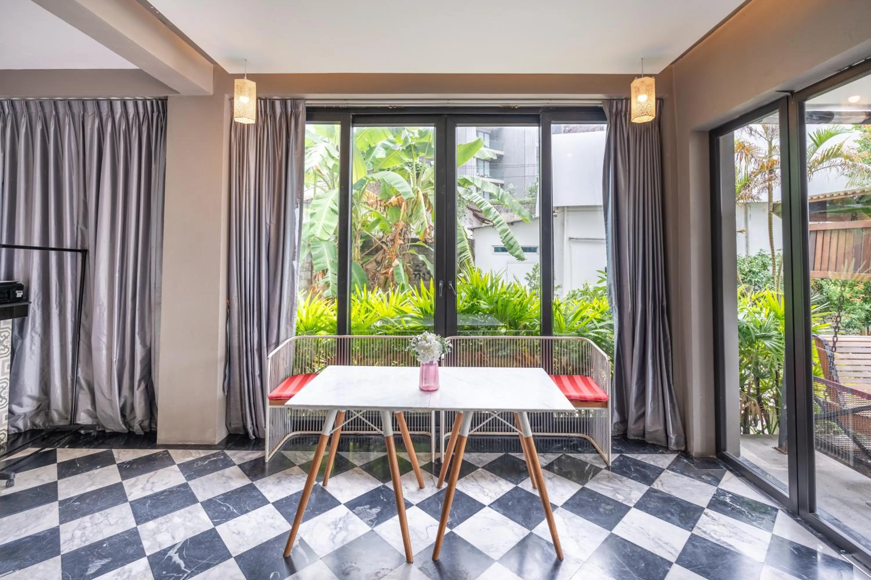 Lobby or reception in See Sea Villa Phuket SHA