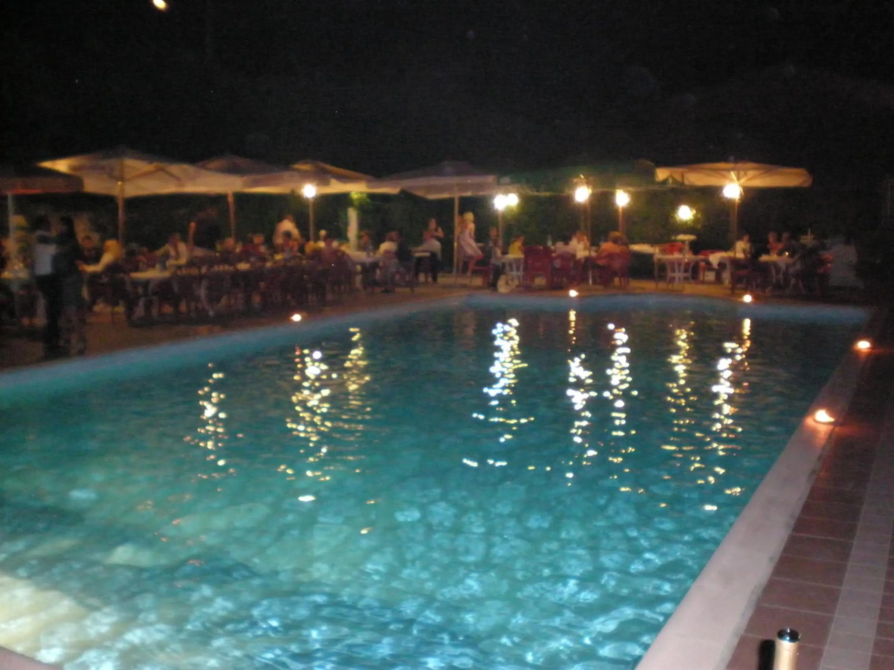 Swimming pool in Locanda La Gozzetta