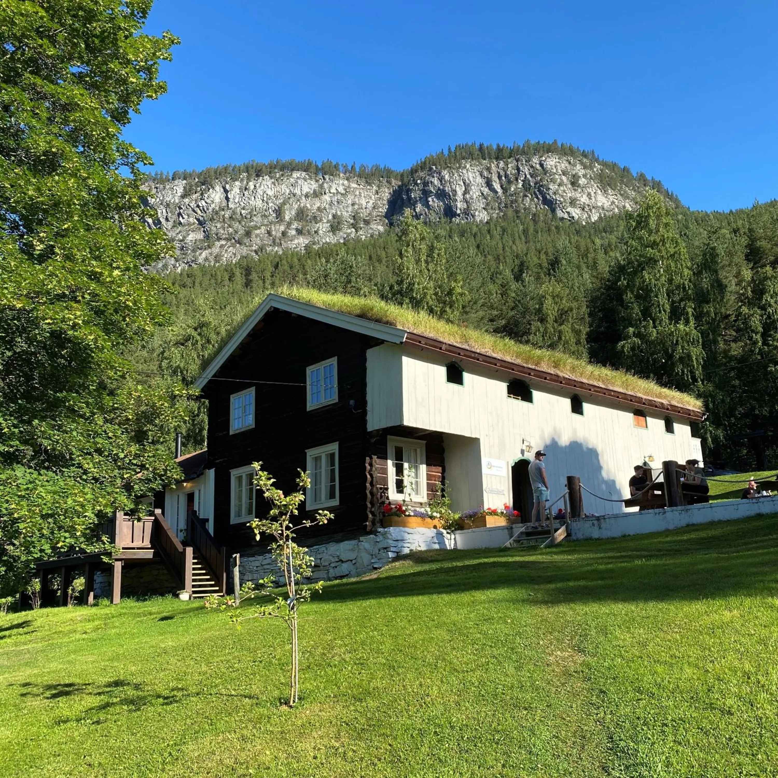 Lobby or reception in HI Sjoa