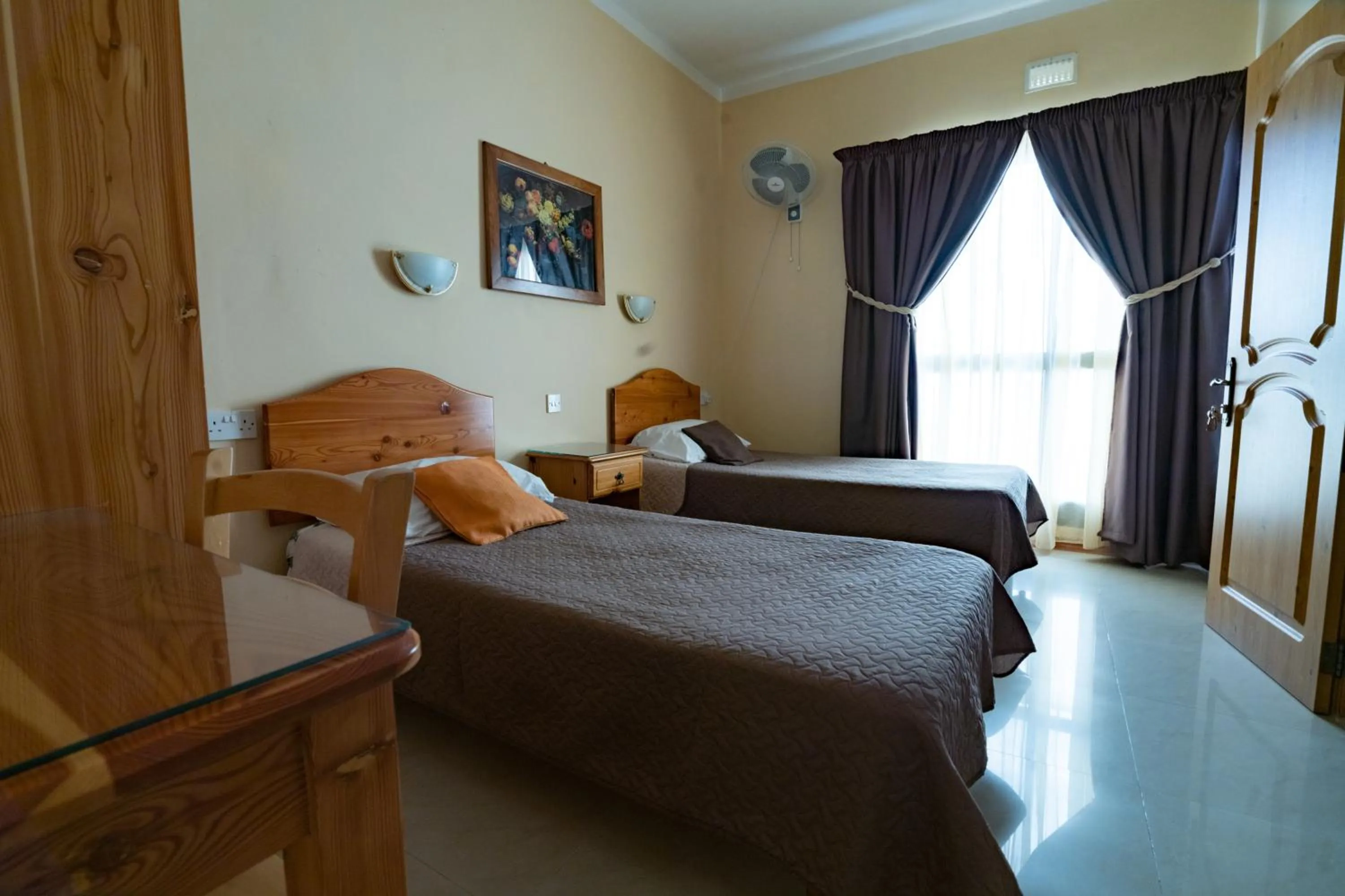 Bed in Lantern Guest House