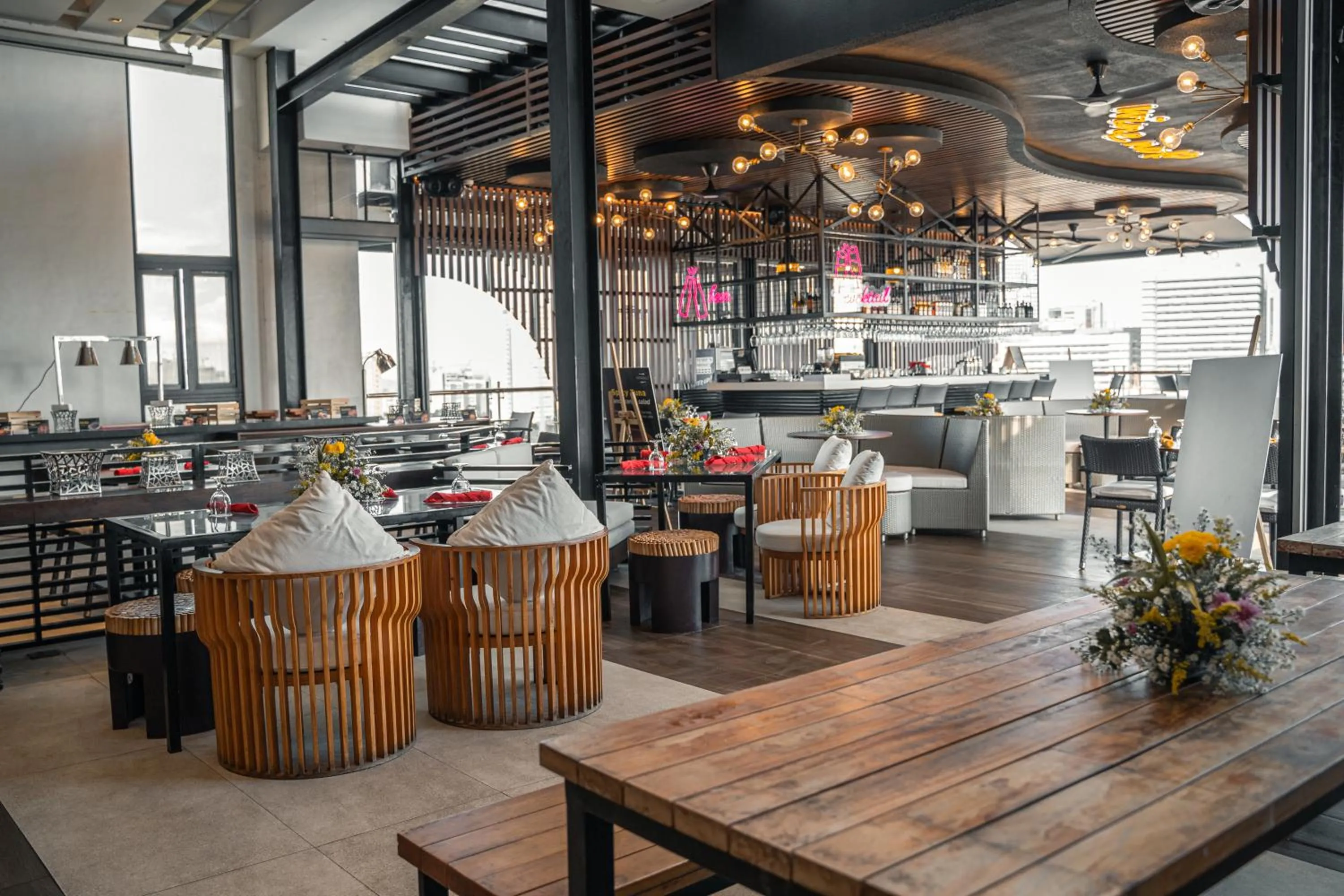 Lounge or bar in Yello! Hotel