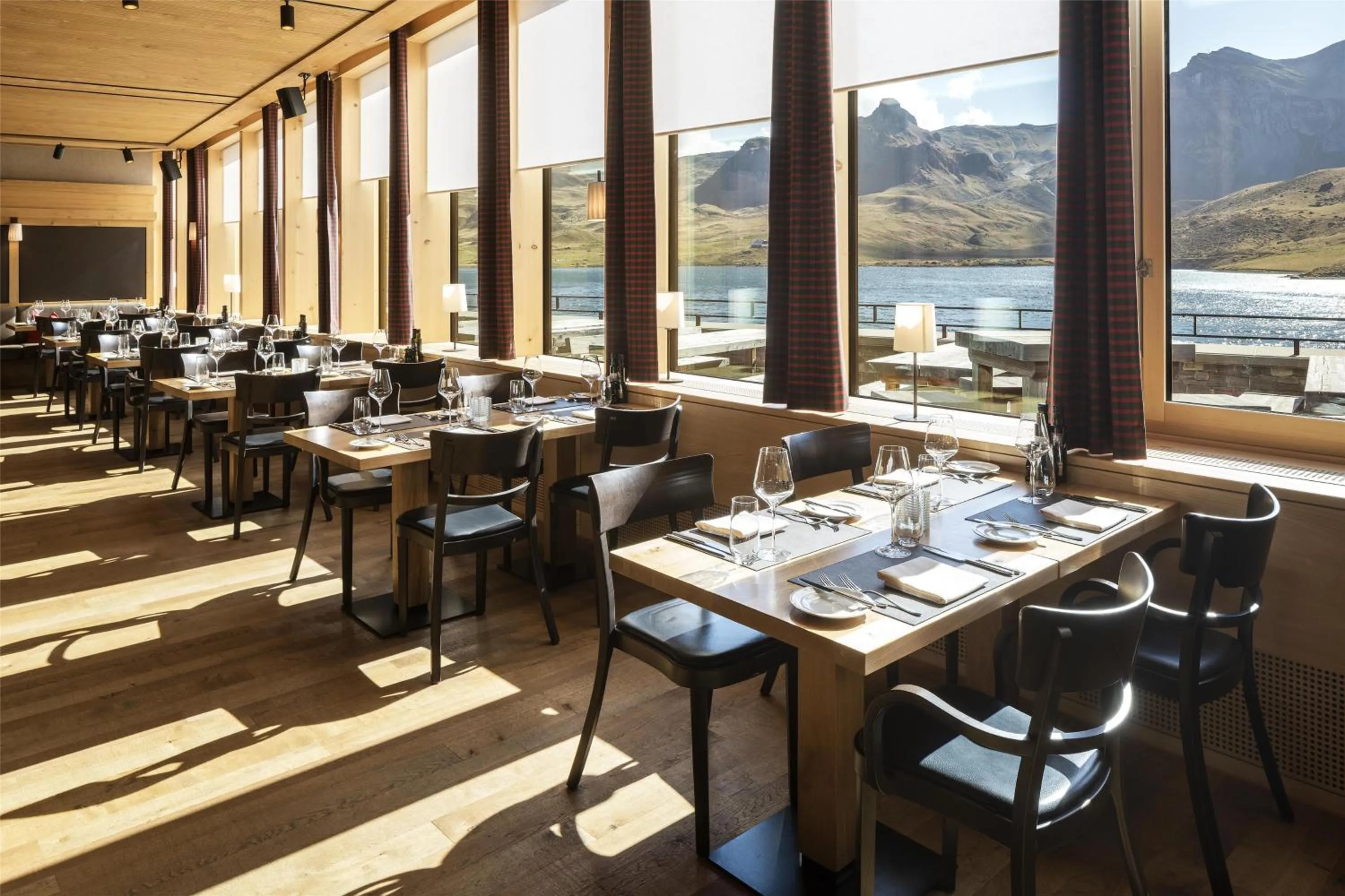 Restaurant/places to eat in Frutt Mountain Resort