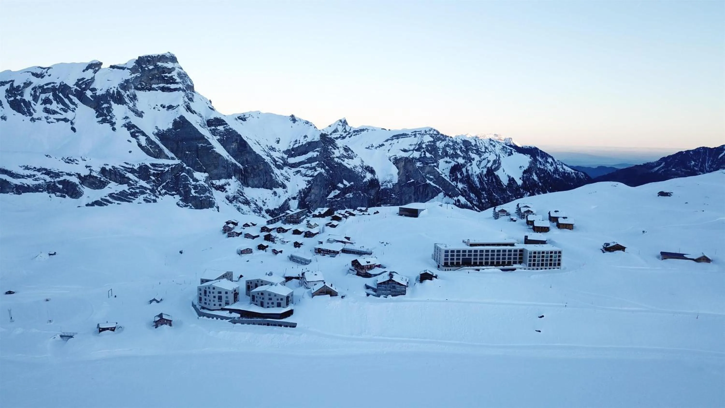 Property building in Frutt Mountain Resort