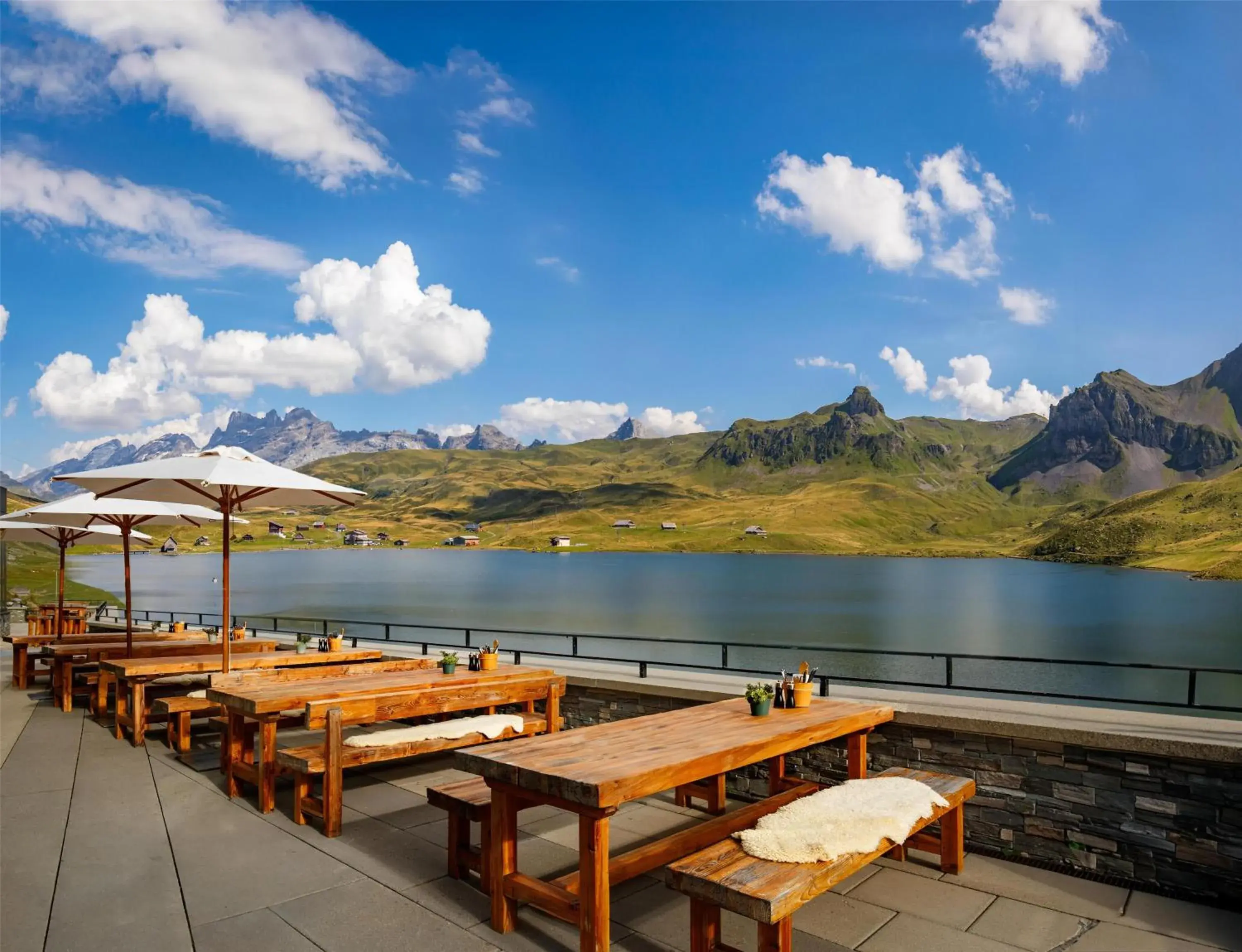 Restaurant/places to eat in Frutt Mountain Resort Restaurant/places to eat in Frutt Mountain Resort