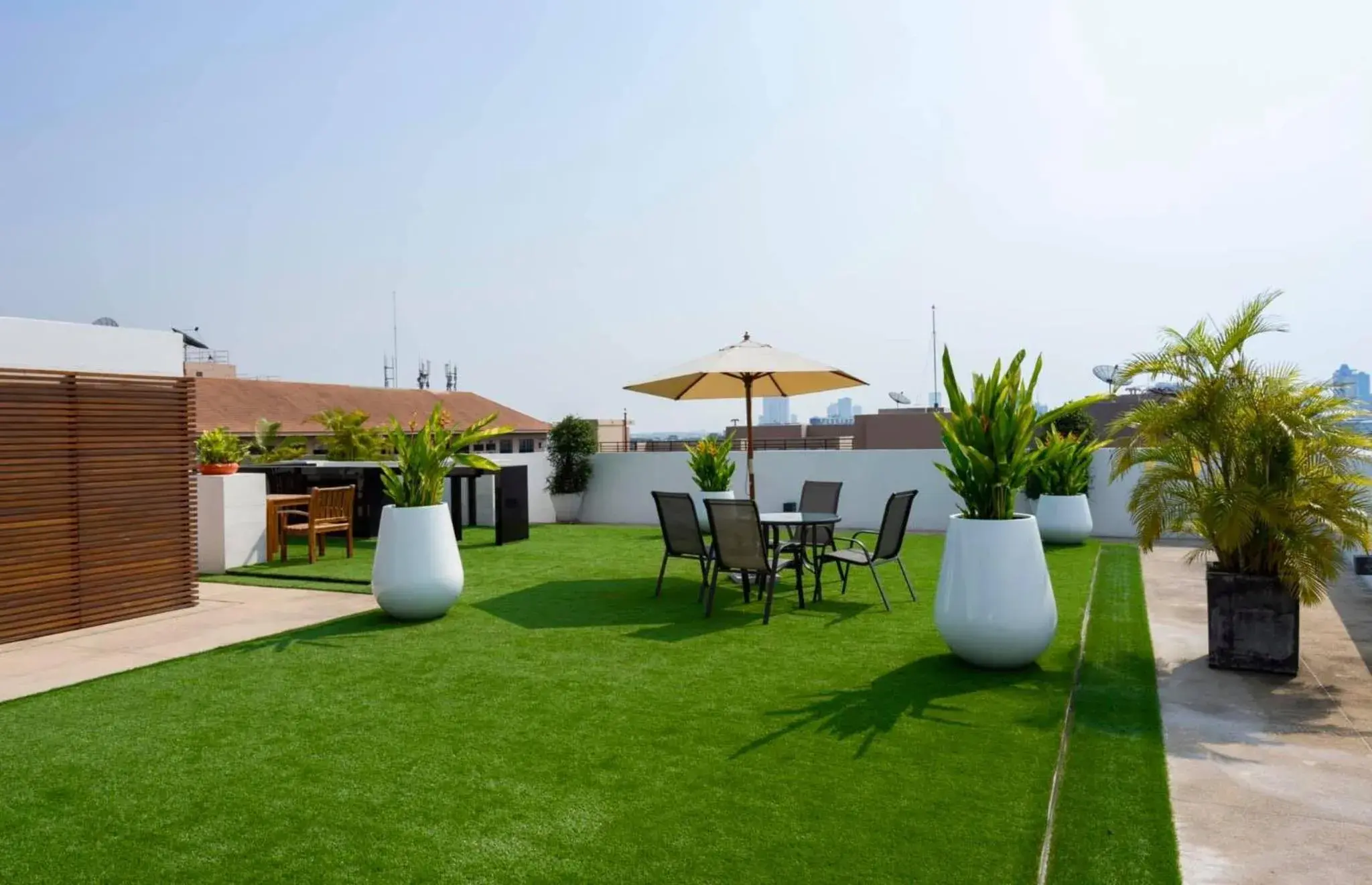 The Tivoli Hotel The Tivoli Hotel