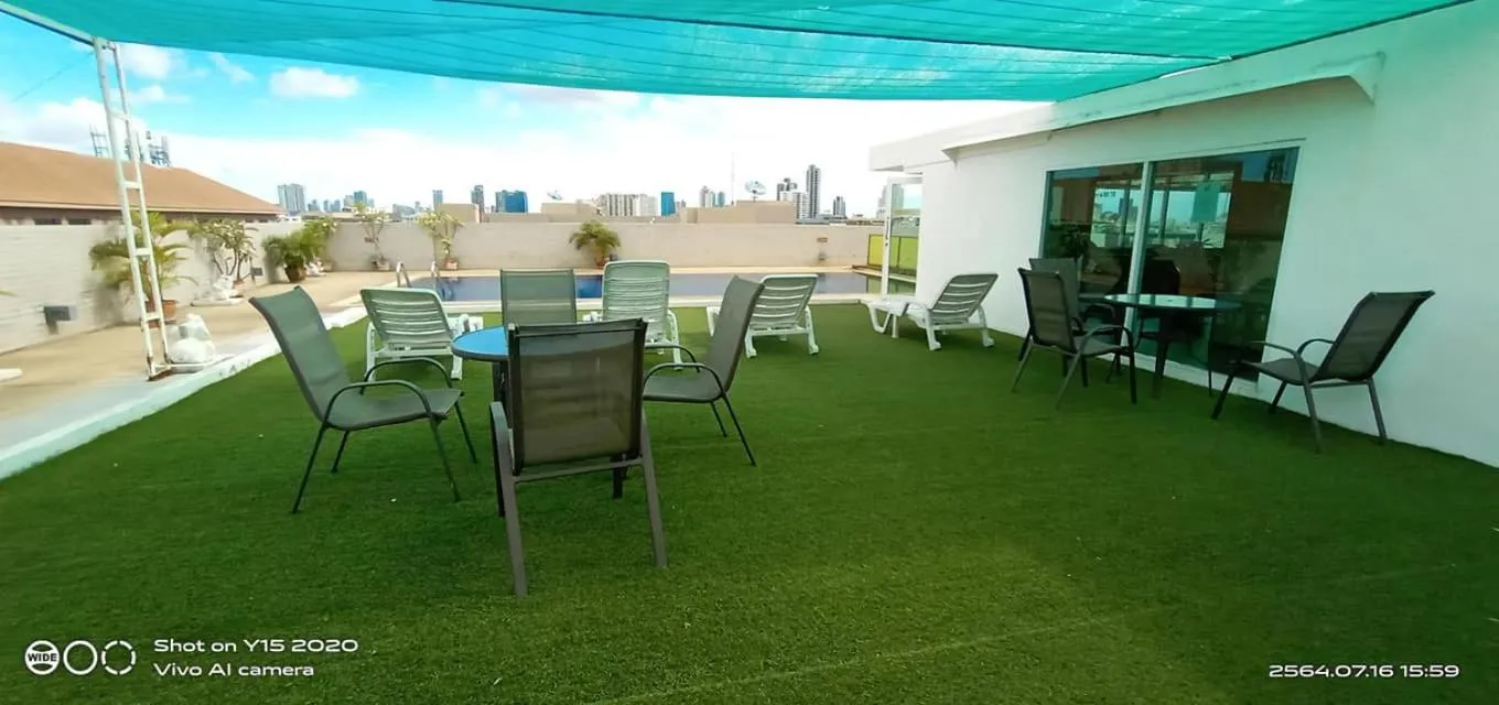 Swimming pool in The Tivoli Hotel