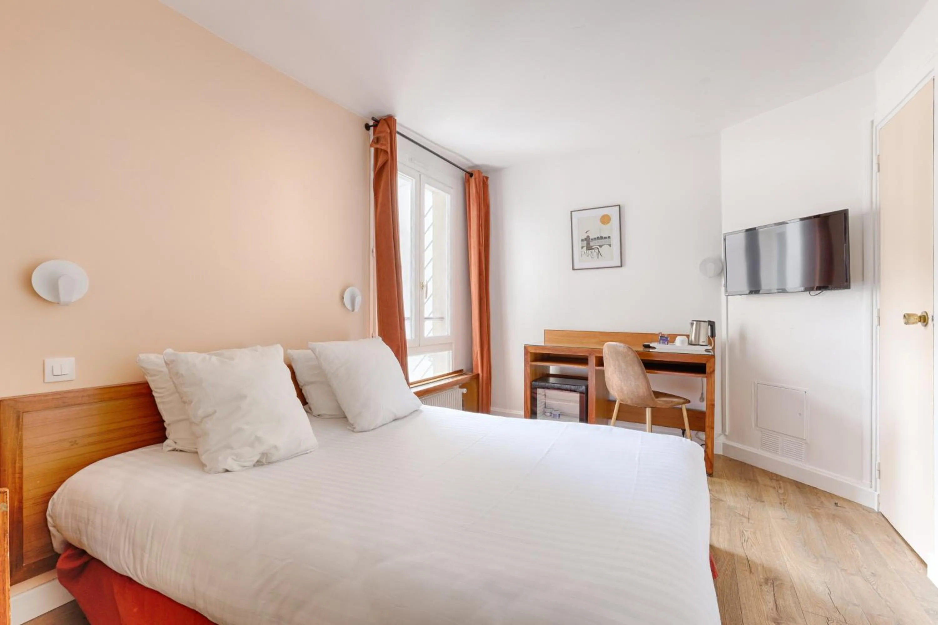 Bed in Hôtel Du Leman