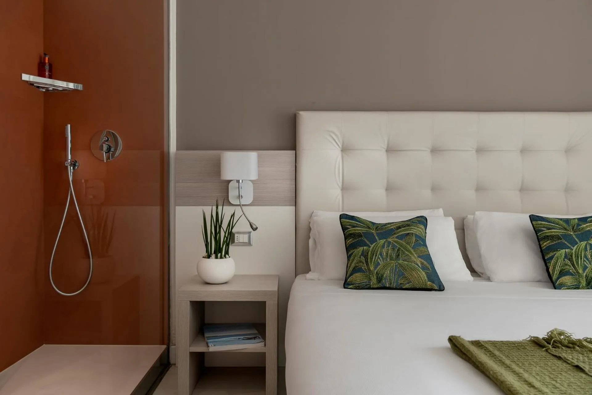 Bedroom, Bed in Hotel Delle Rose