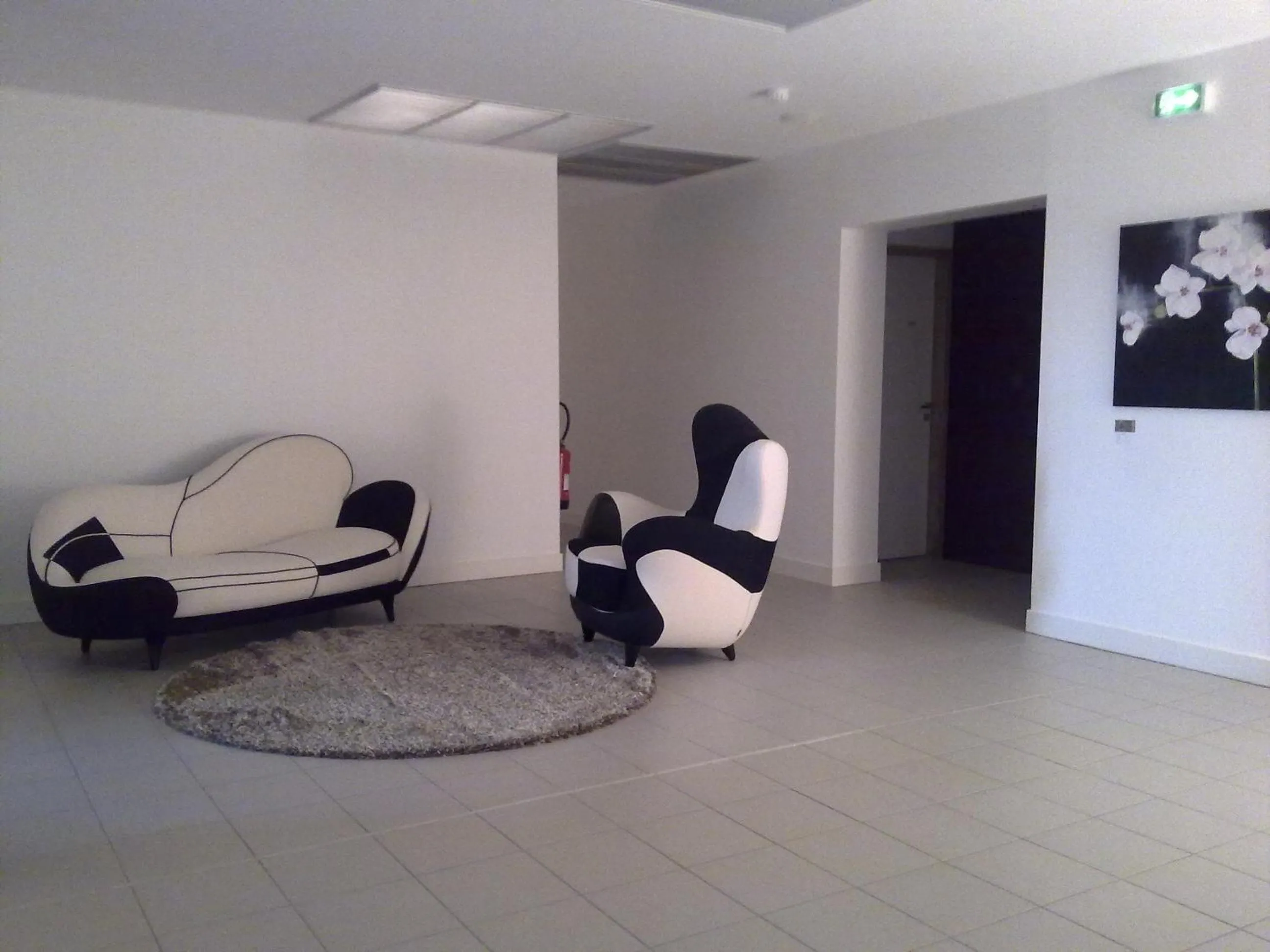 Lobby or reception in L'Armateur