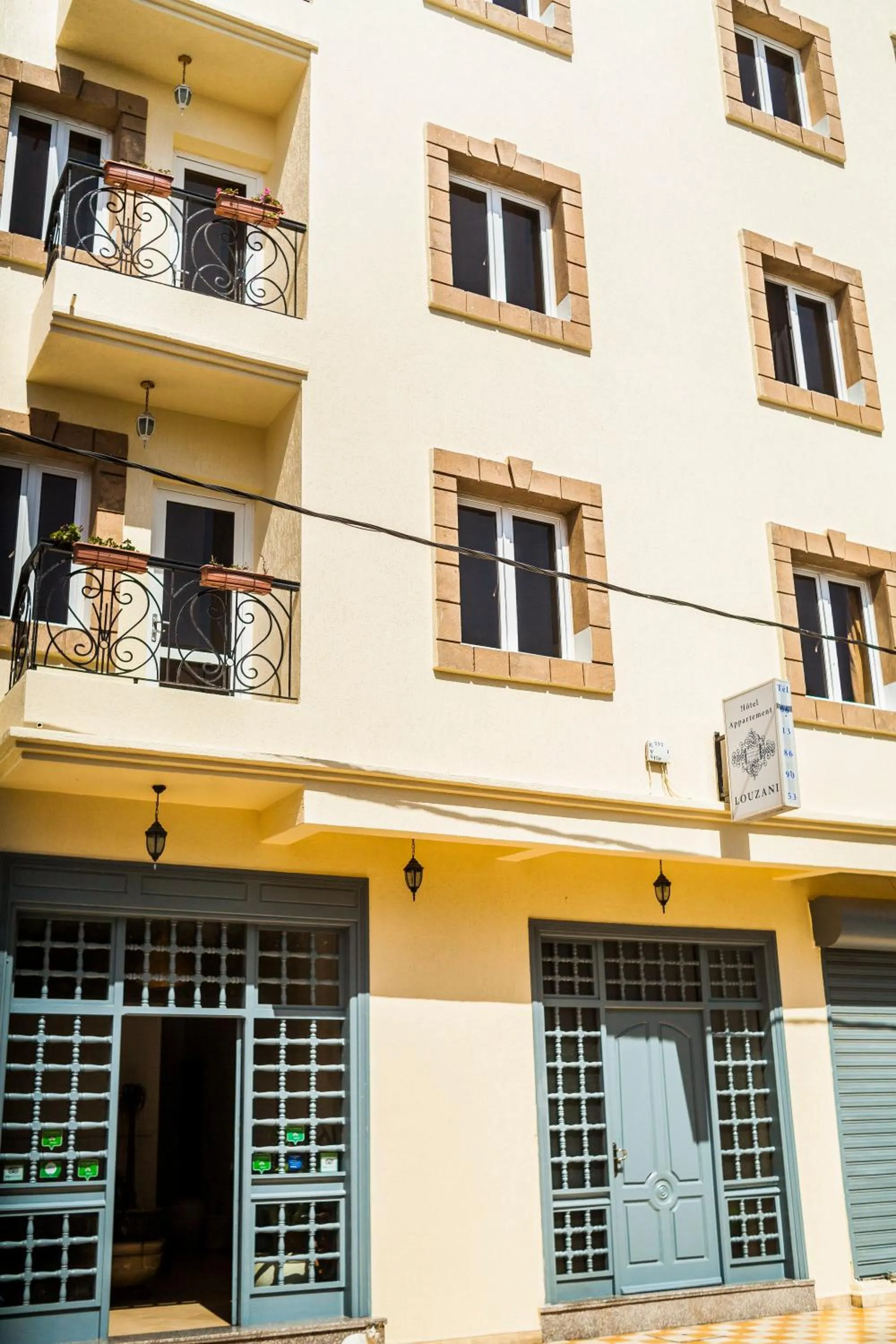 Property building in Résidence Louzani