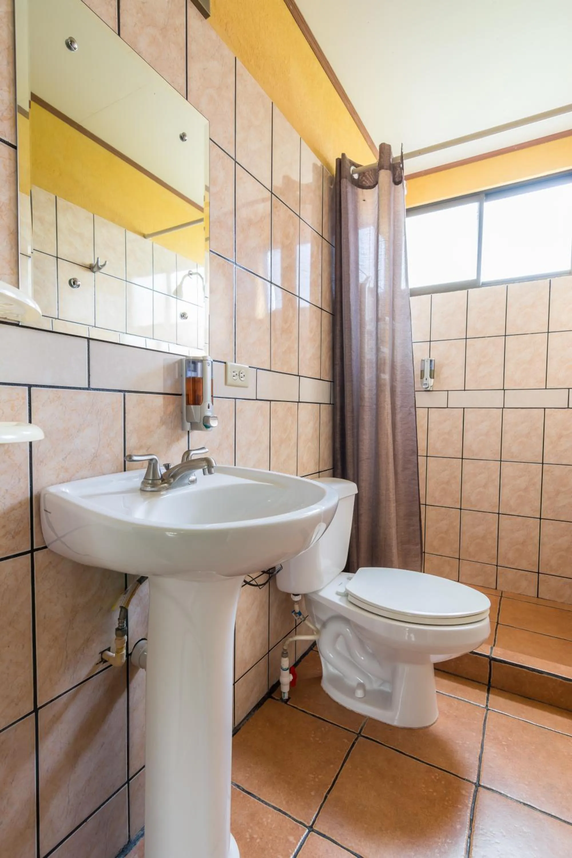 Shower in Kayak Lodge