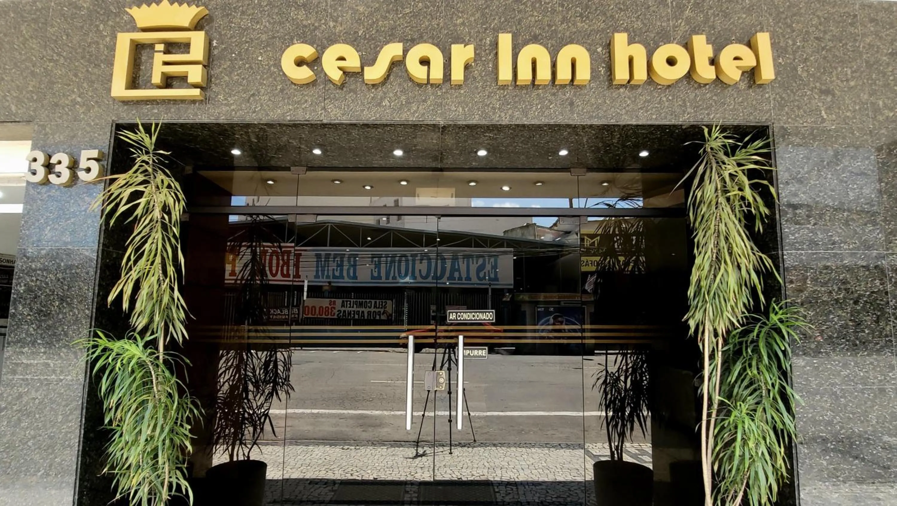Facade/entrance in César Inn Juiz de Fora Hotel