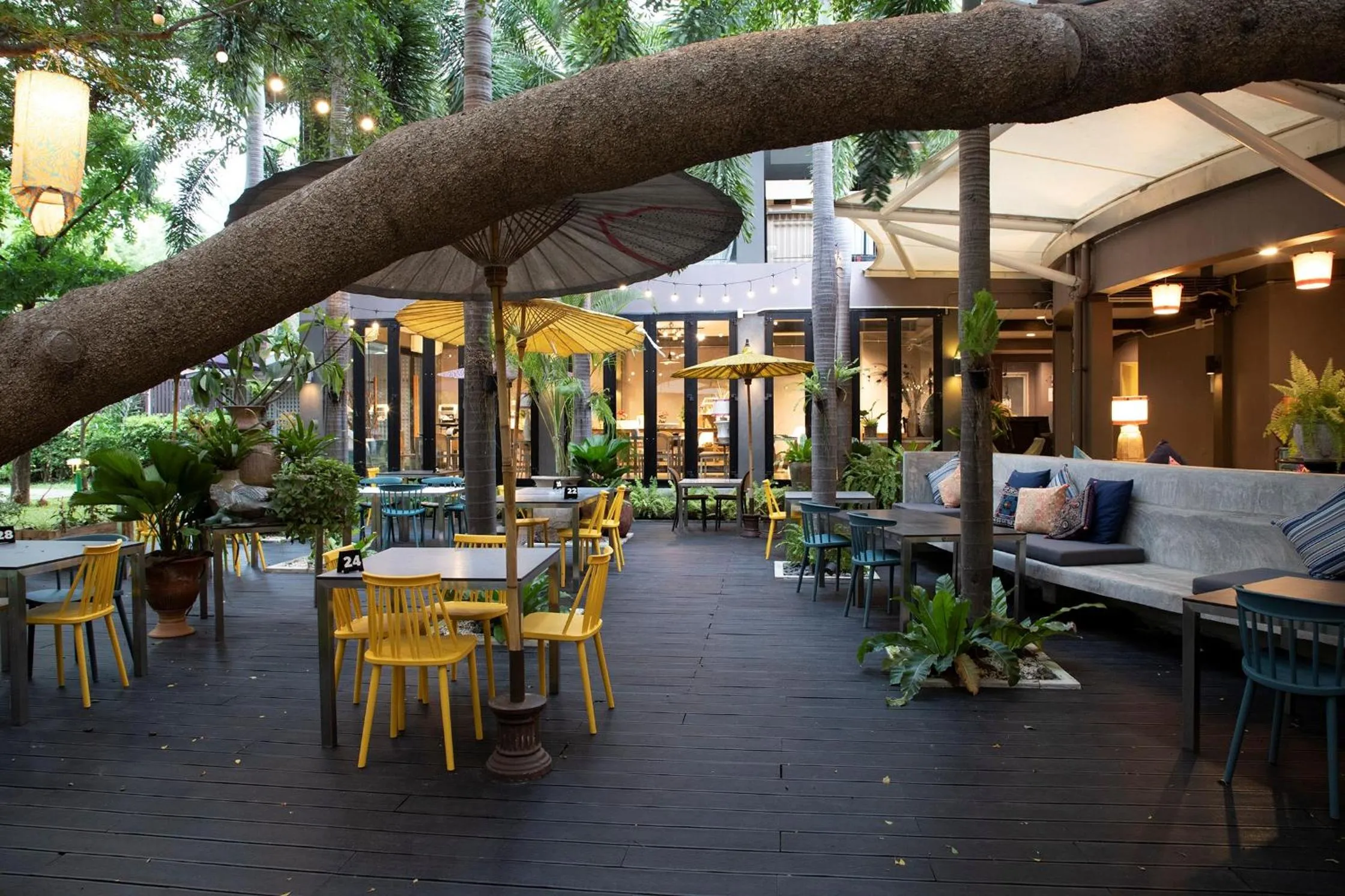 Restaurant/places to eat in The Leela Resort & Spa Pattaya