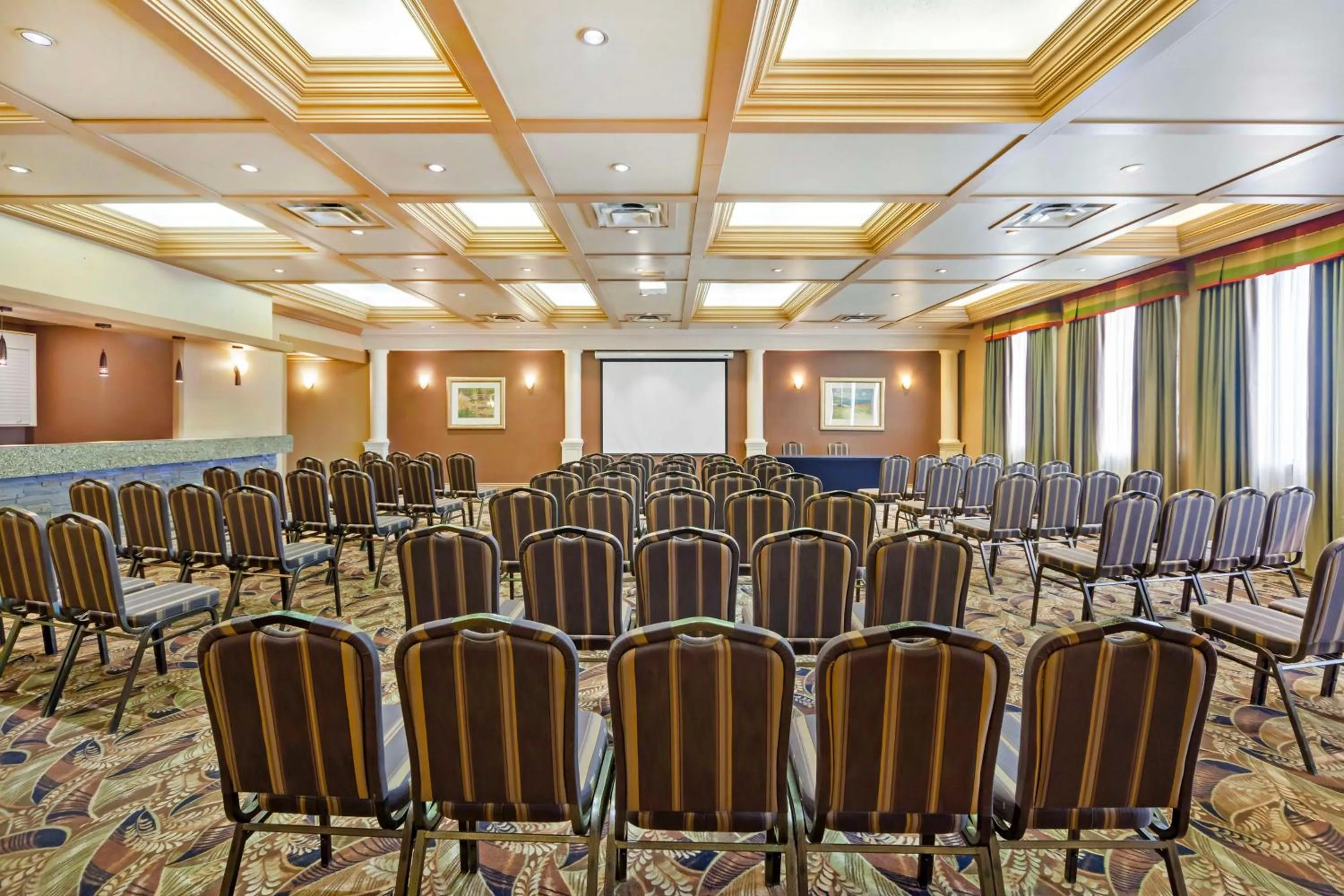 Meeting/conference room in Best Western PLUS Mirage Hotel and Resort