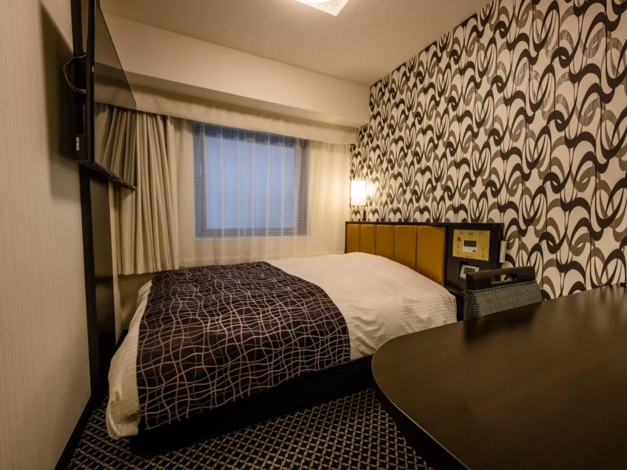 Bed in APA Hotel TKP Keikyu Kawasaki Ekimae