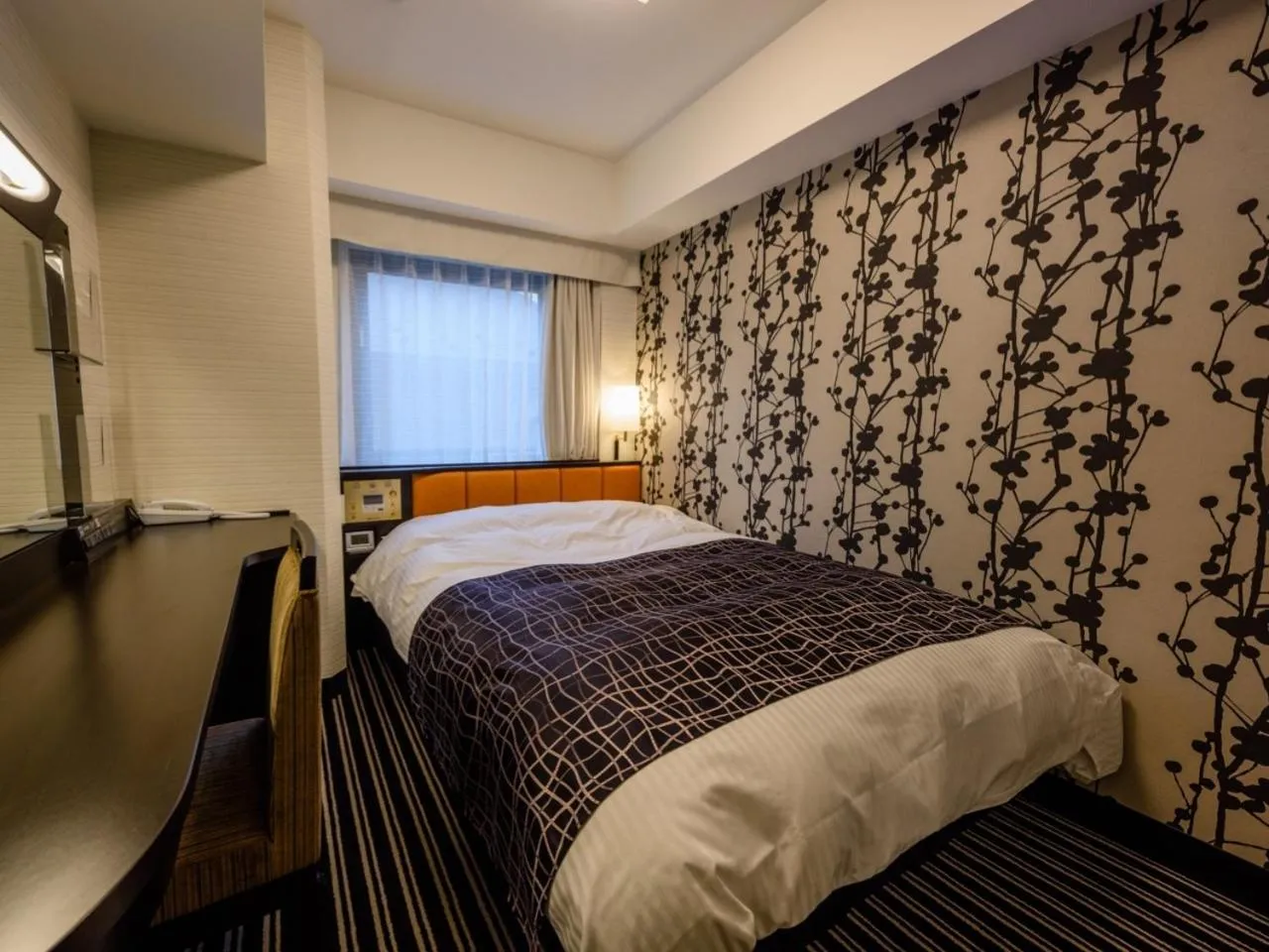 Bed in APA Hotel TKP Keikyu Kawasaki Ekimae