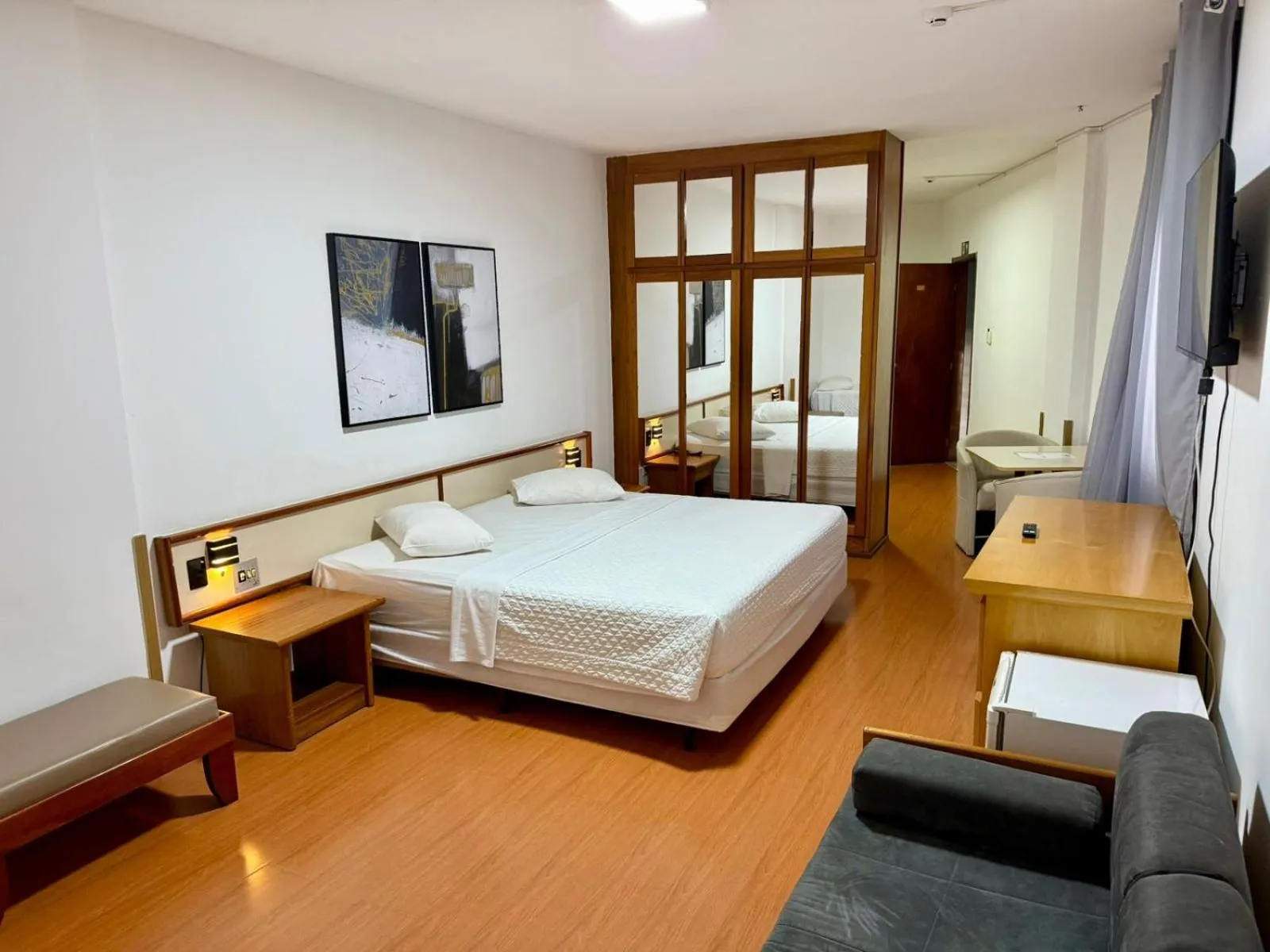 Photo of the whole room, Bed in César Park Hotel