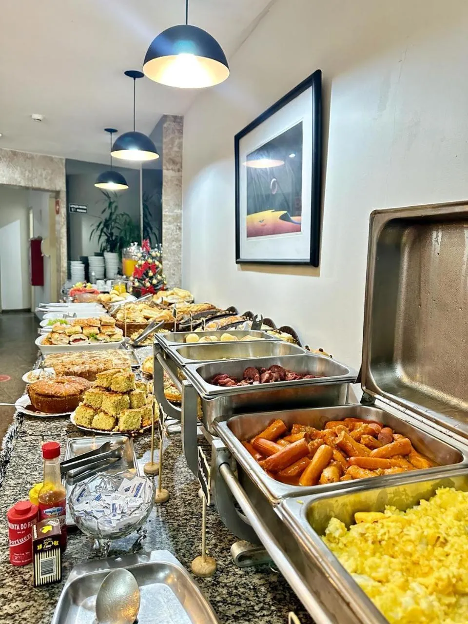 Food and drinks in César Park Hotel