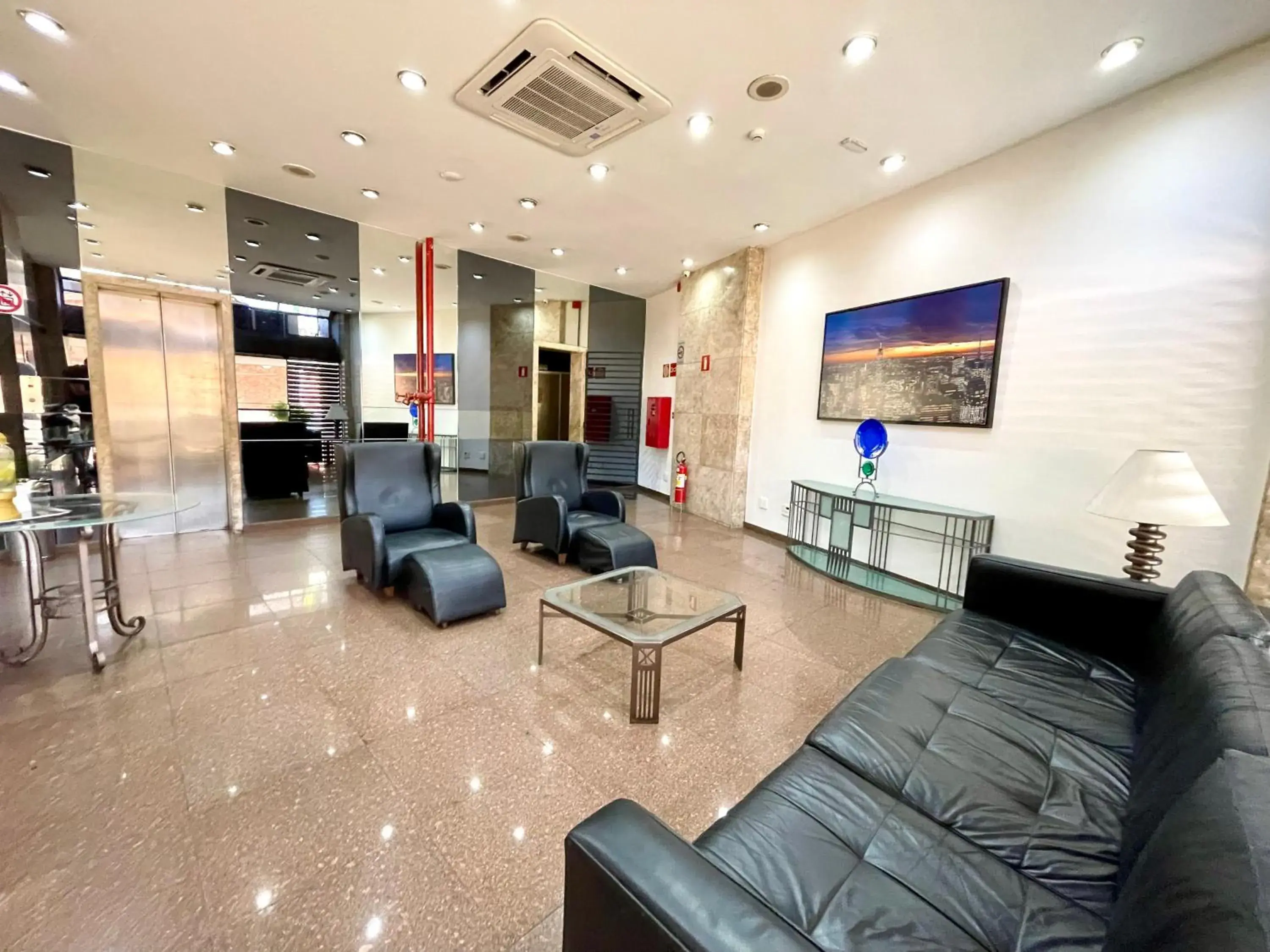 Living room in César Park Hotel Living room in César Park Hotel