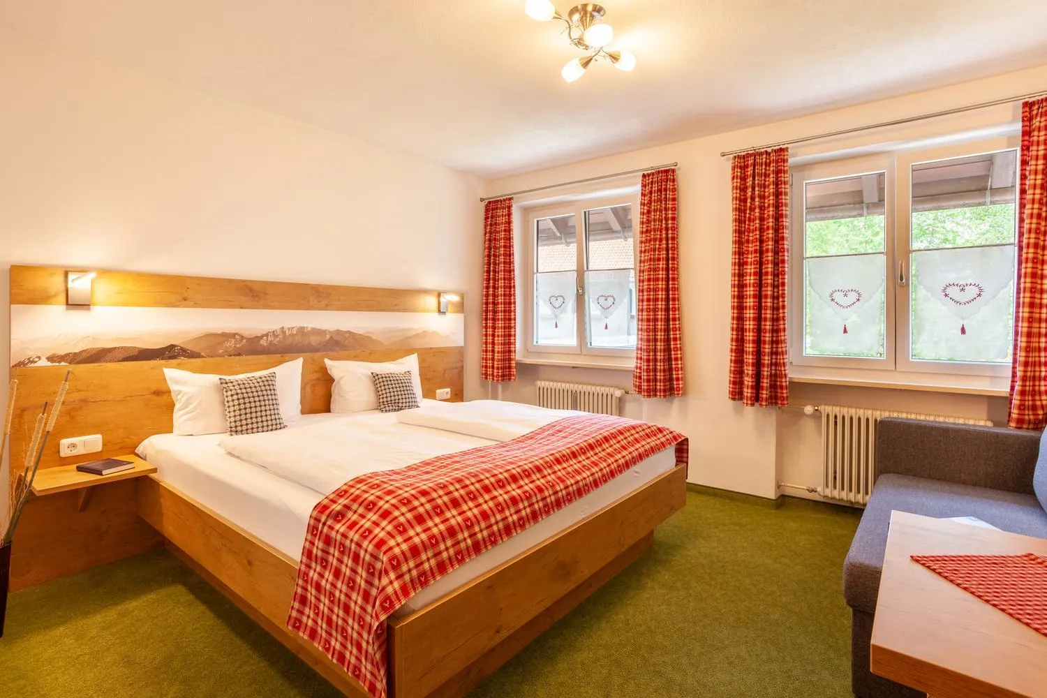 Bed in lustiger Hirsch