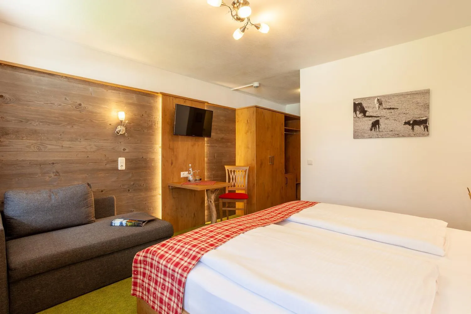 Bed in lustiger Hirsch